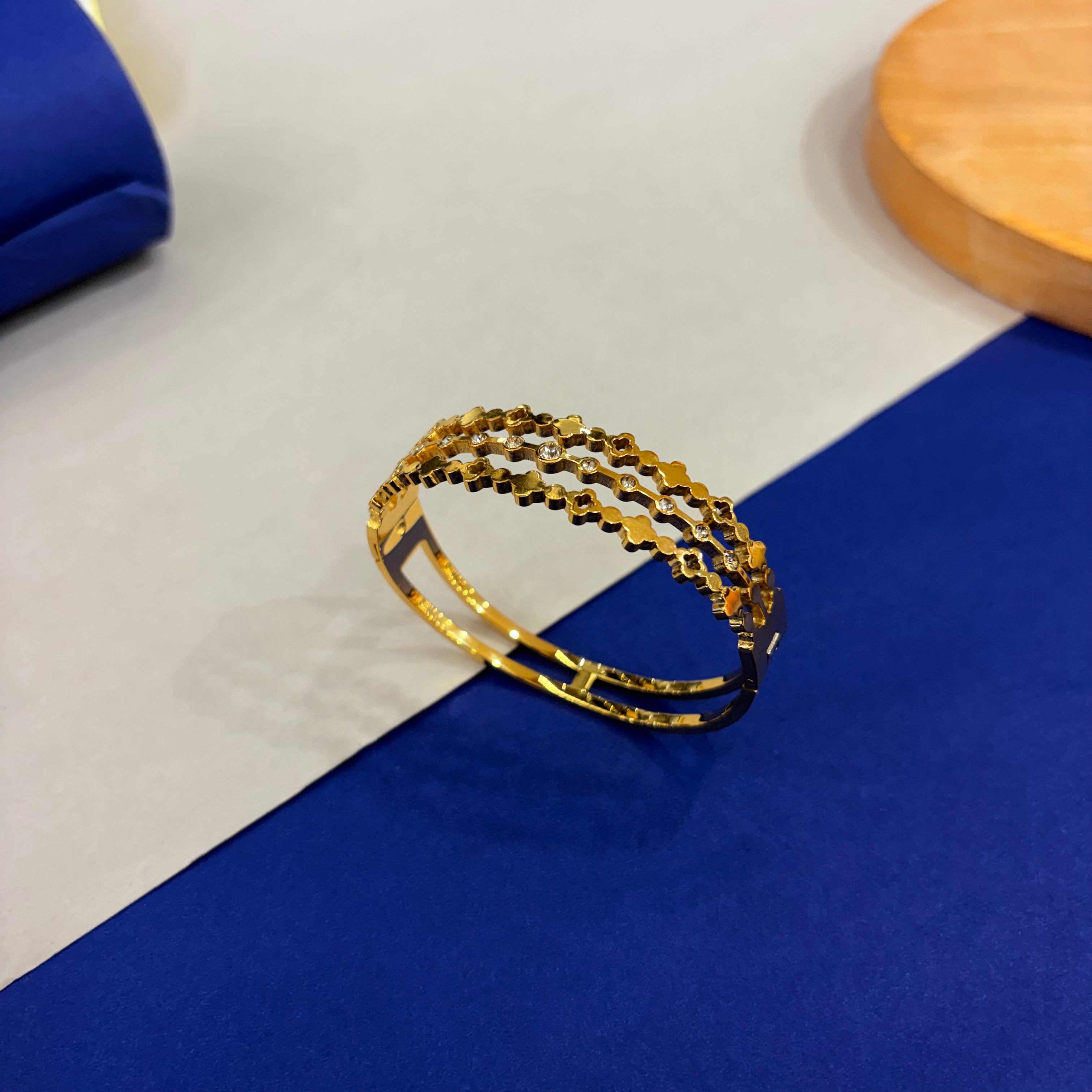 Kashvi Bracelet
