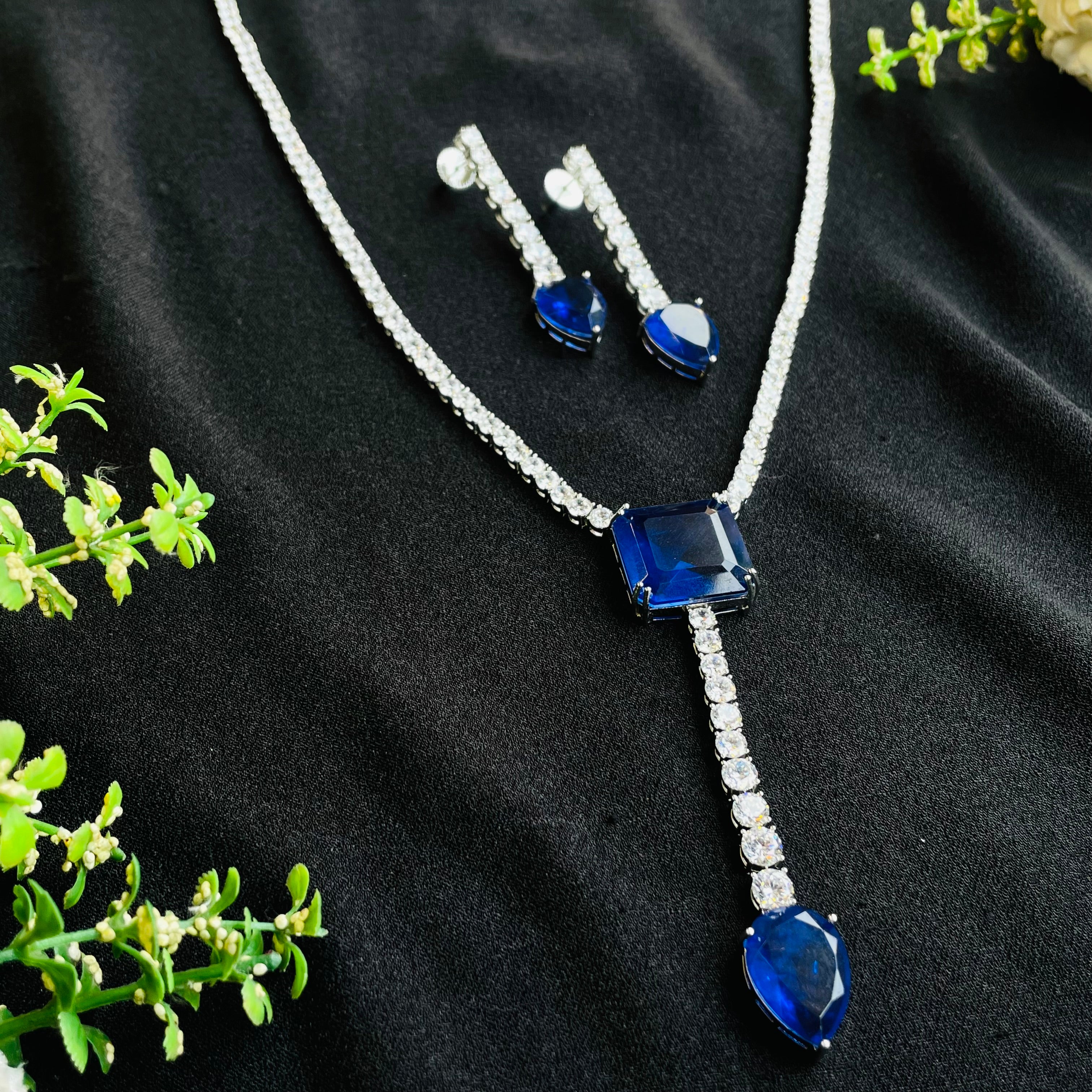 Ad Angela Neckpiece
