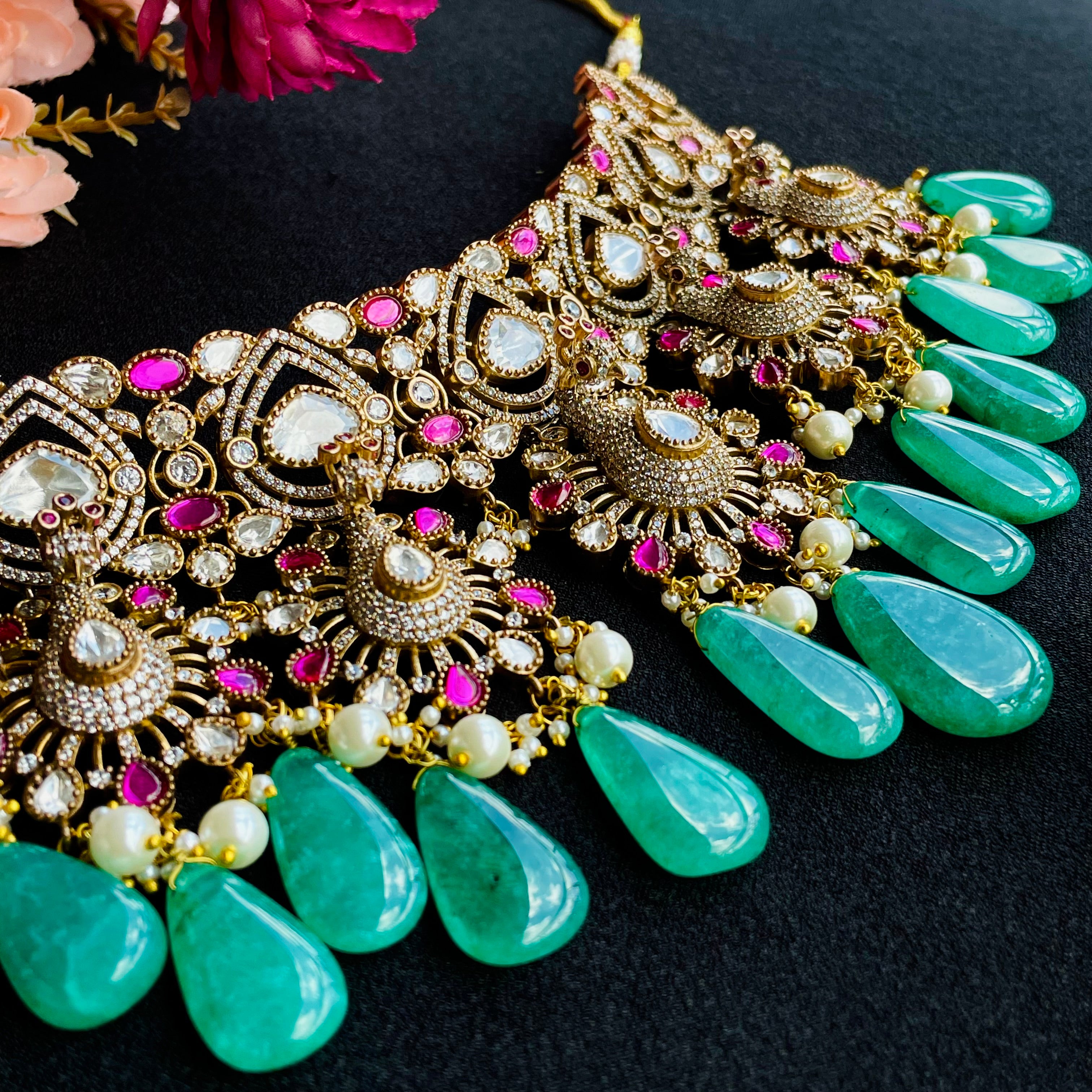 Nayaab Rashi Polki Neckpiece