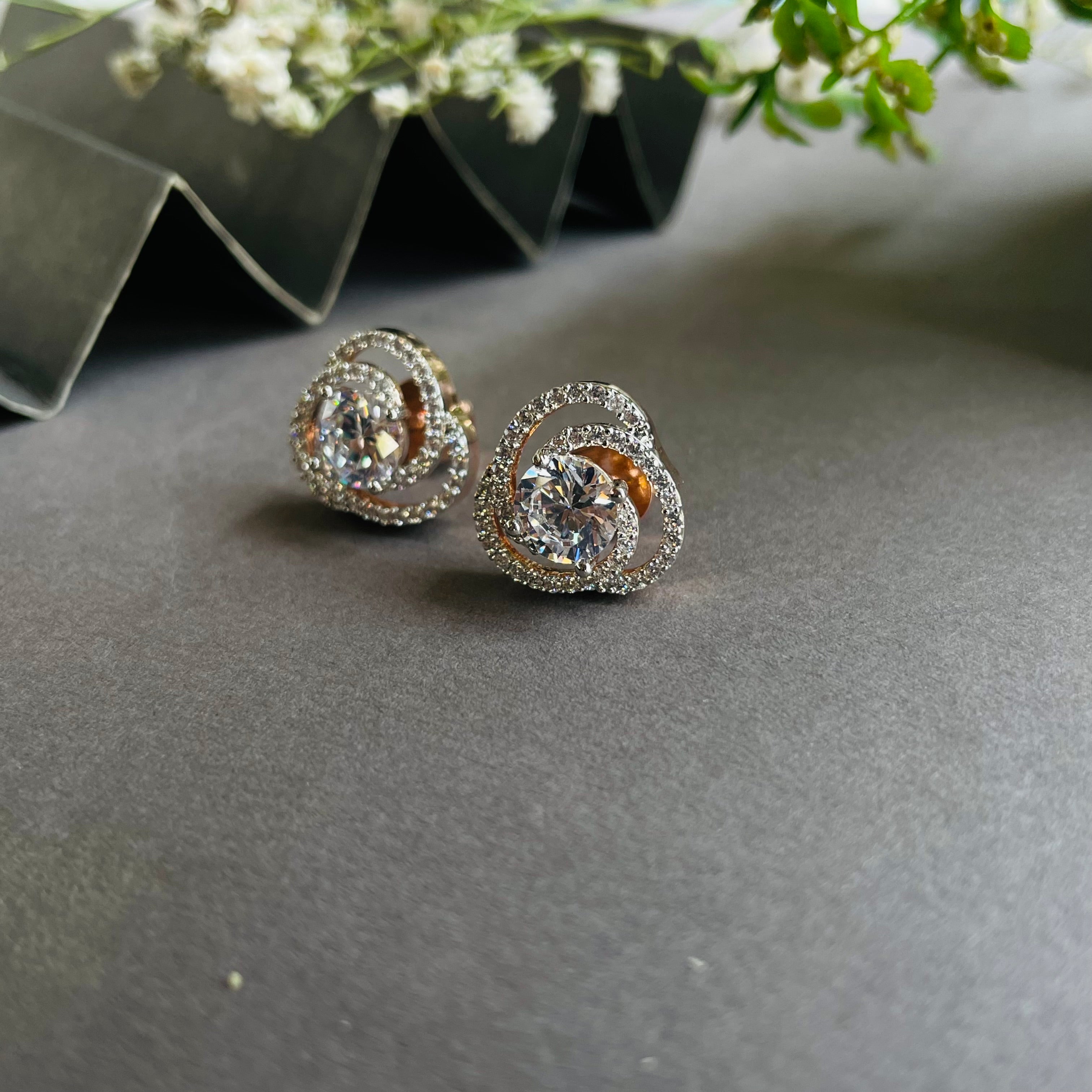 Ad Arrow studs