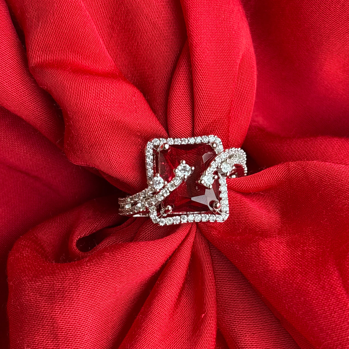 Ruhika Ring
