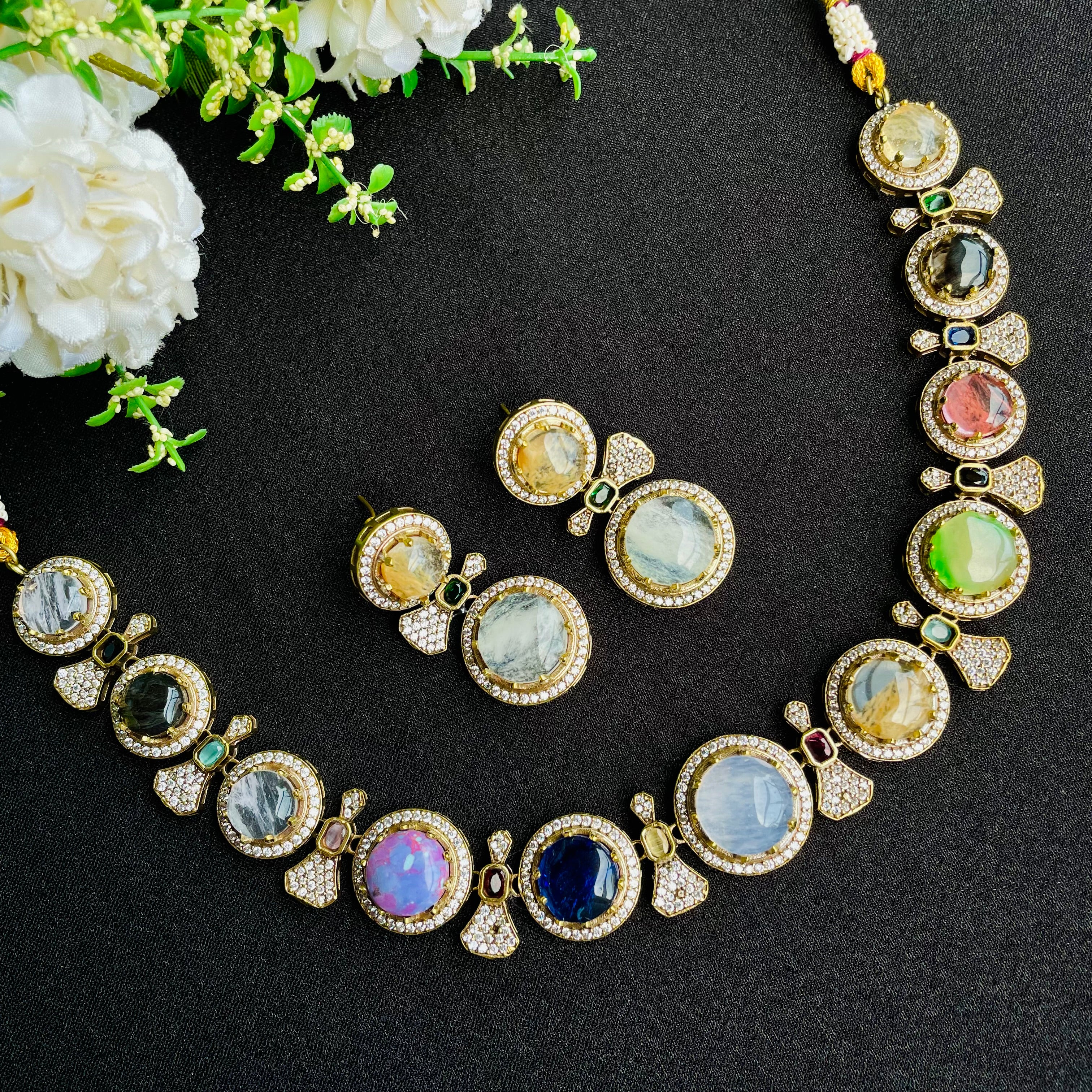 Nayaab Rema Neckpiece