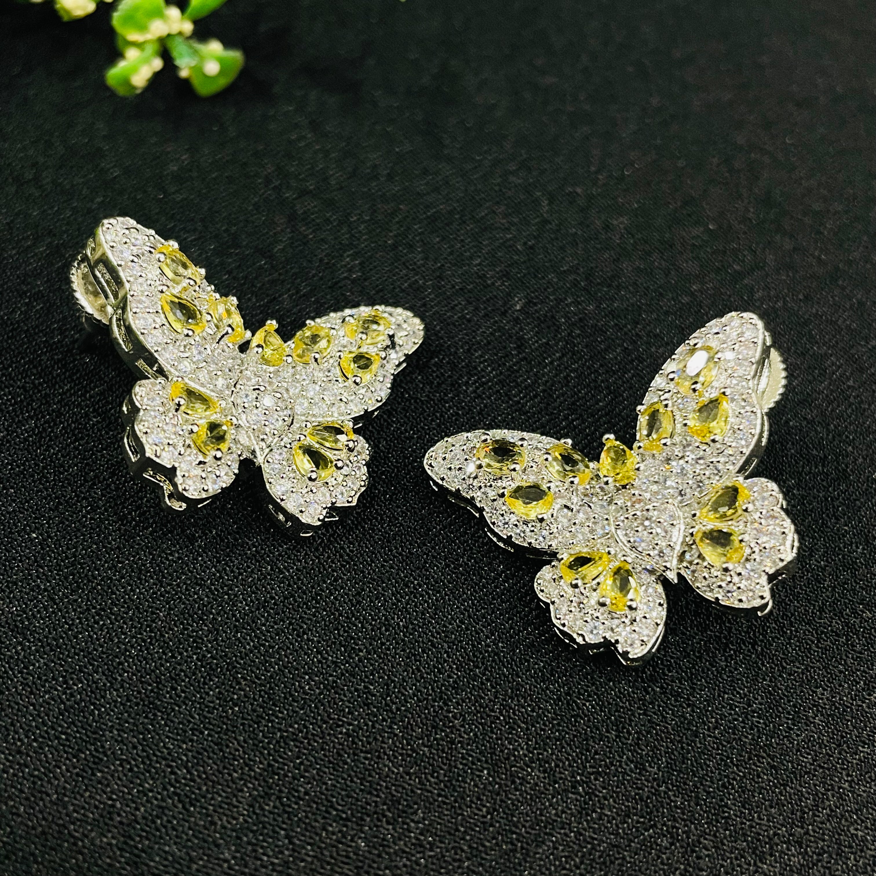 Ad butterfly Studs