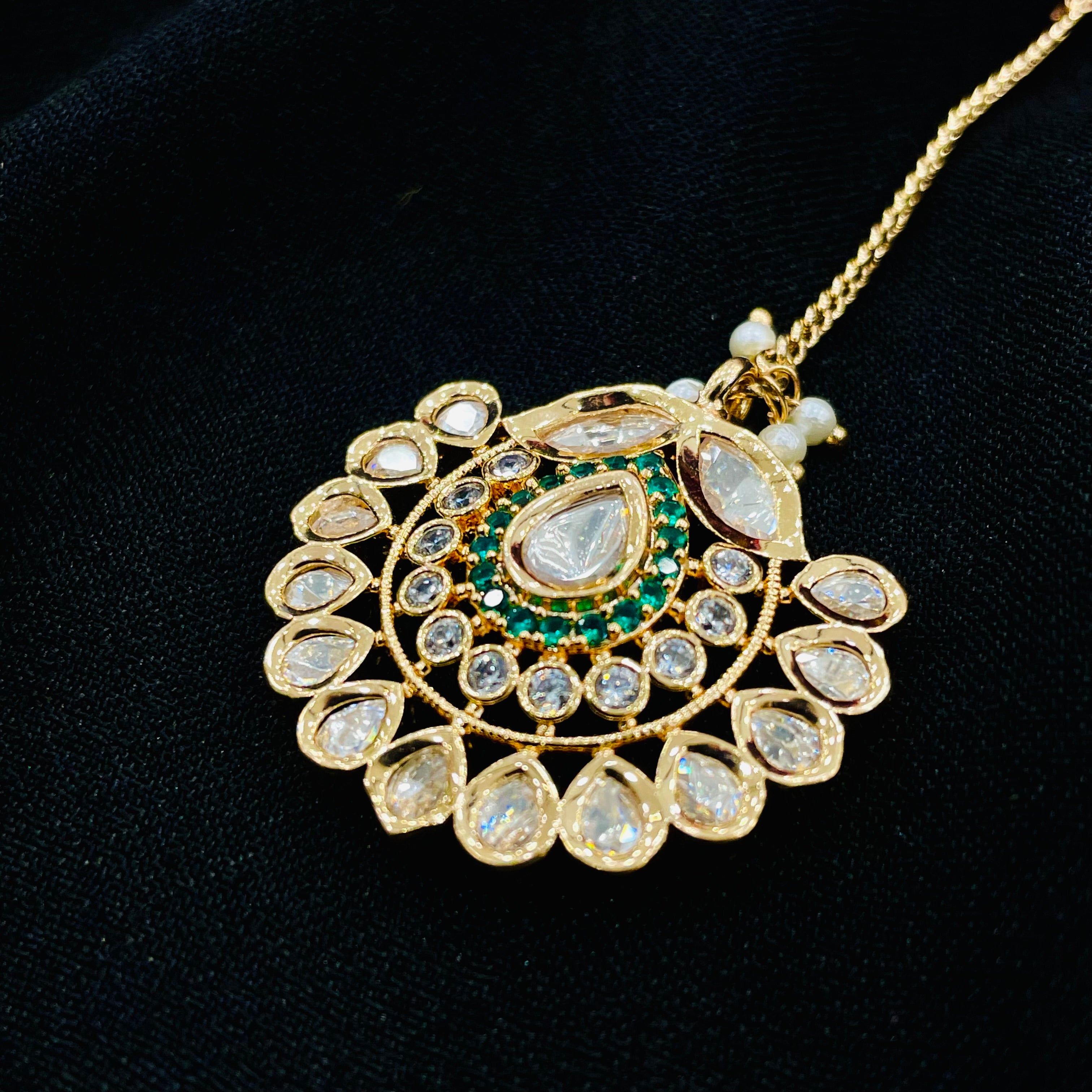 Nayaab Clara tikka
