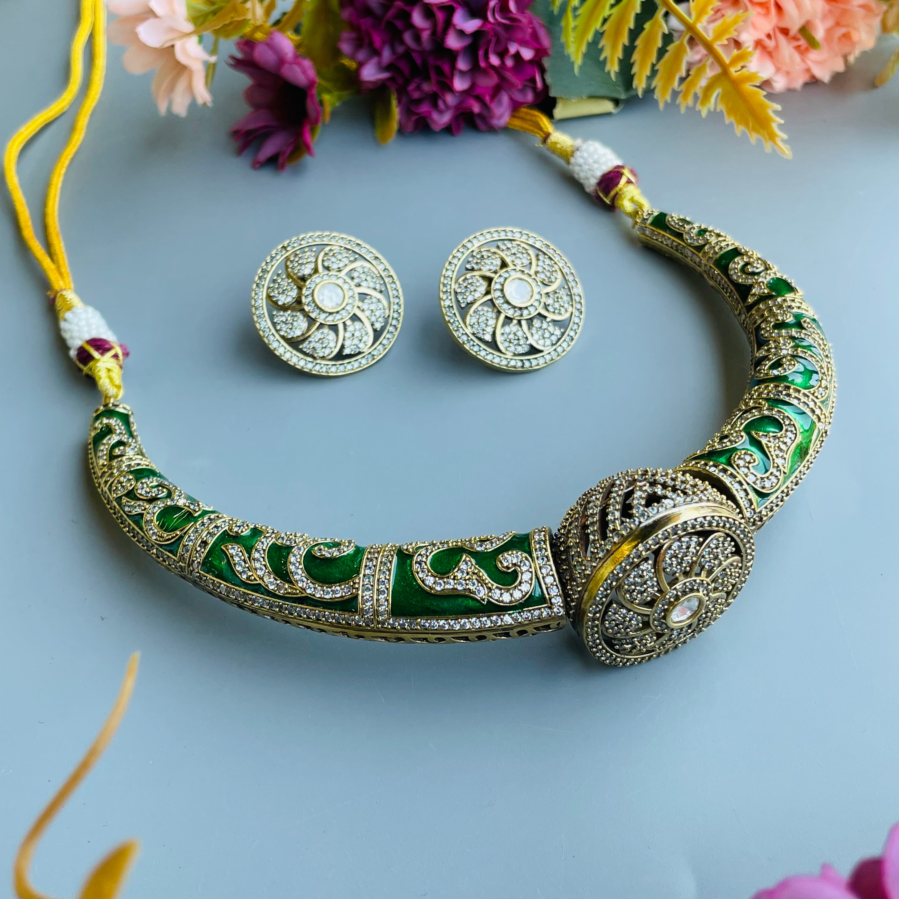 Nayaab Alisha Hasli Neckpiece