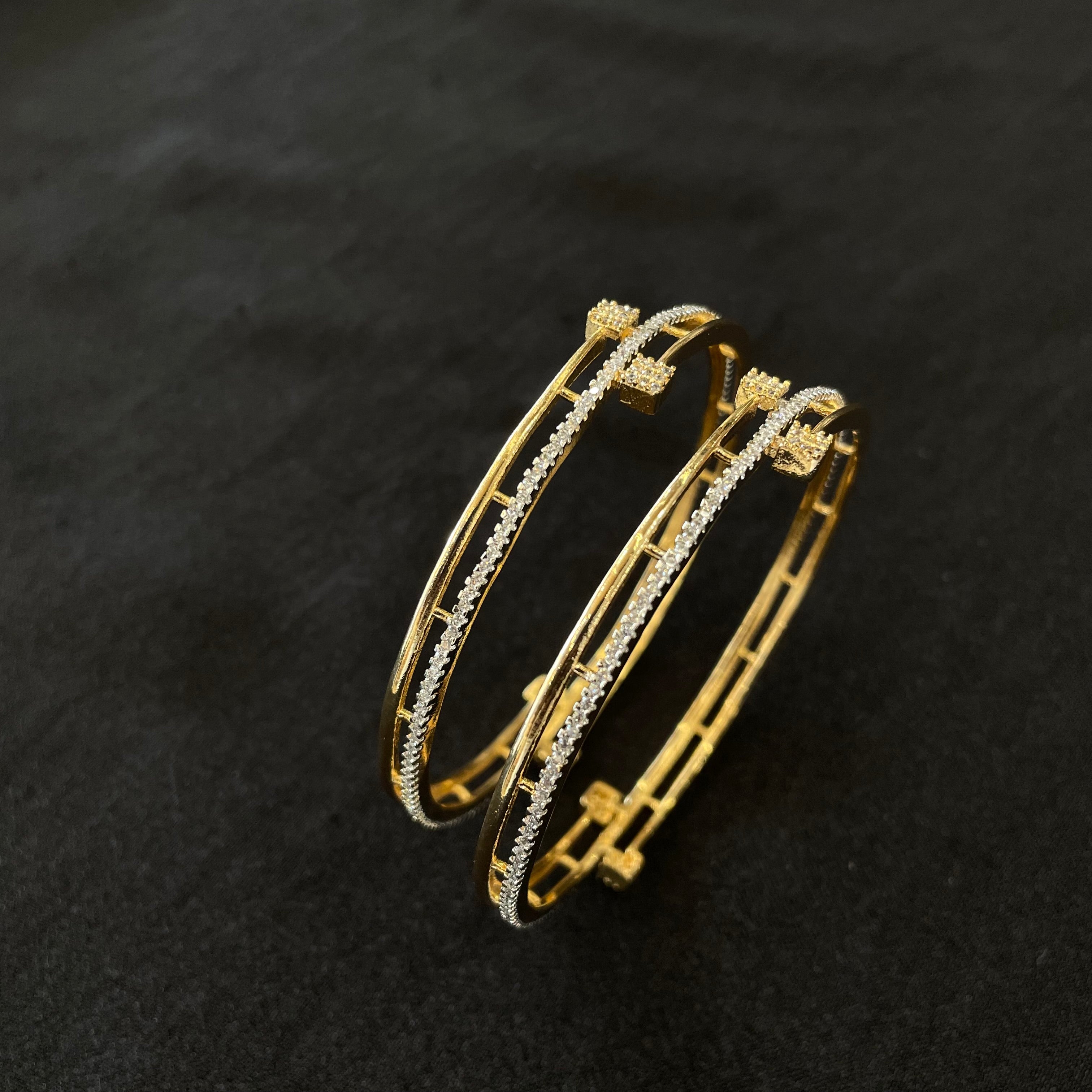 AD Amaira Bangles