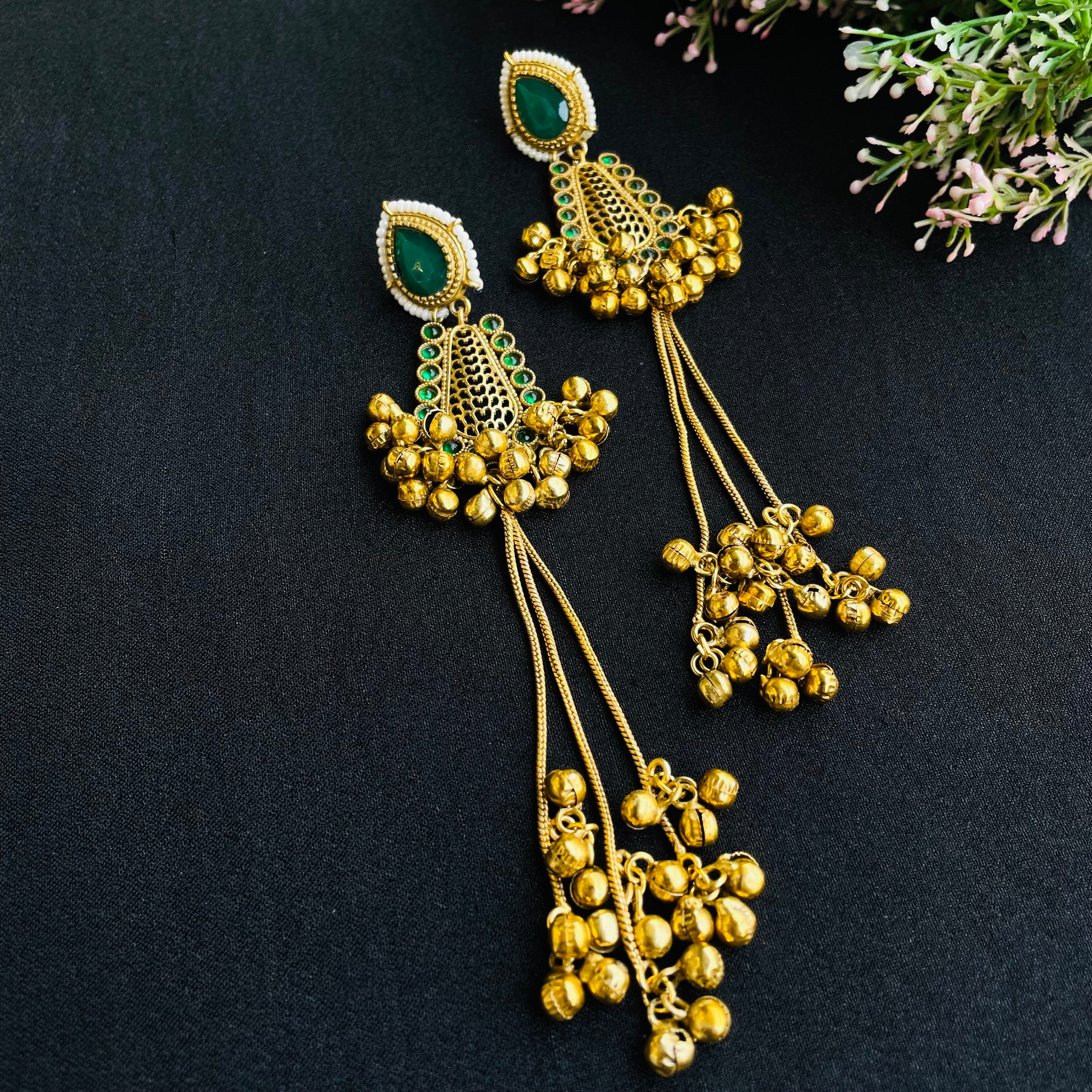 Nayaab varnika earrings