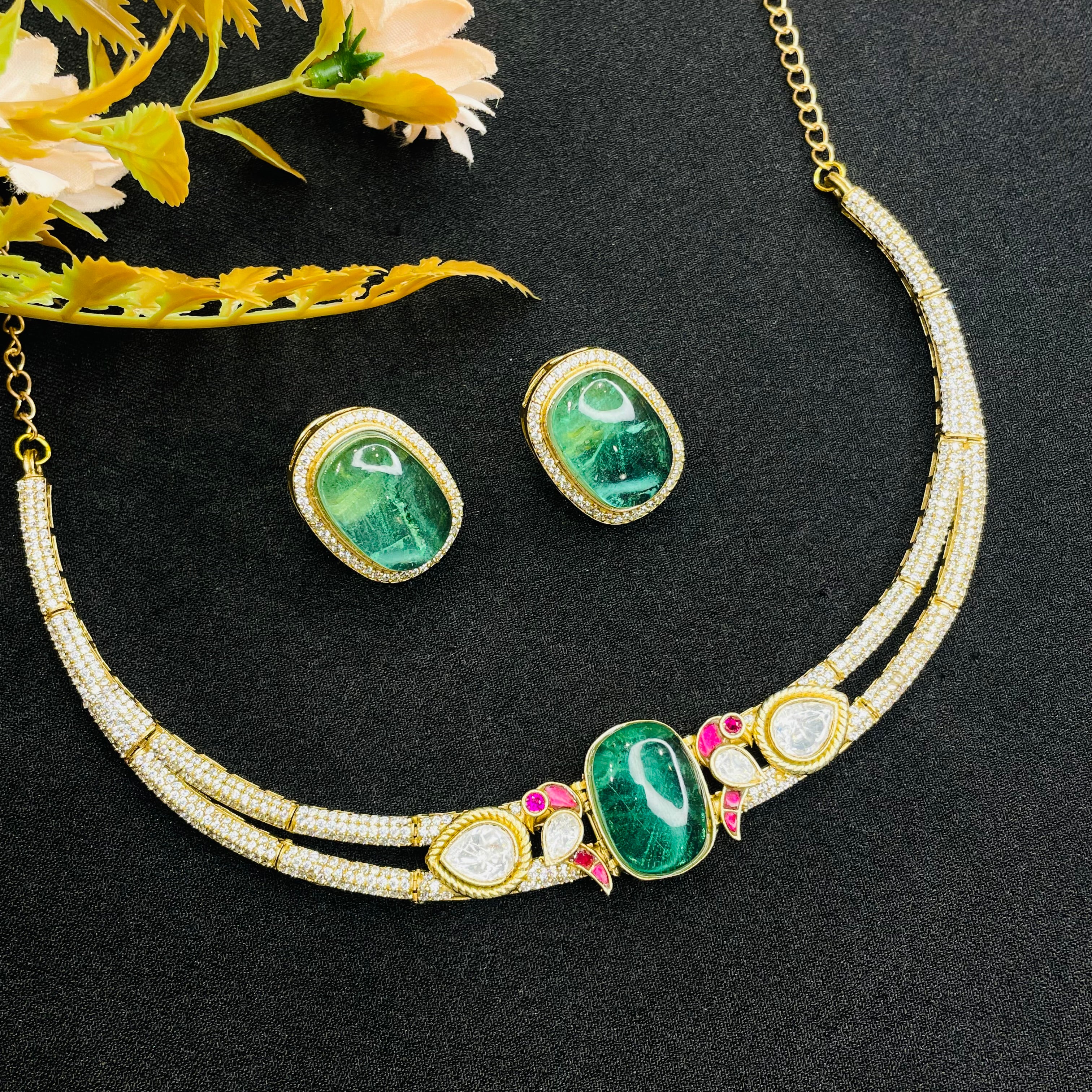 Nayaab Alka Neckpiece