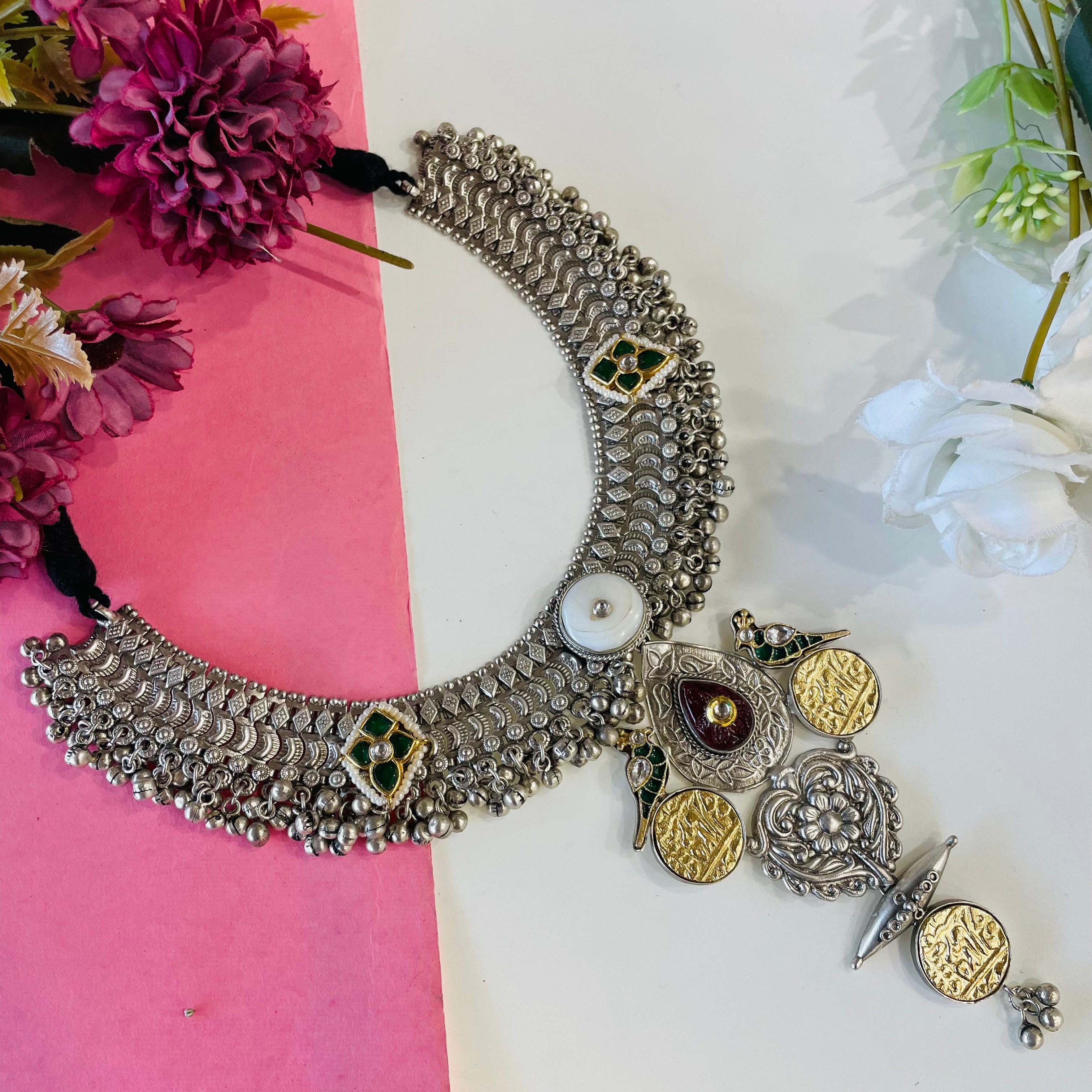 Inara Nyra neckpiece
