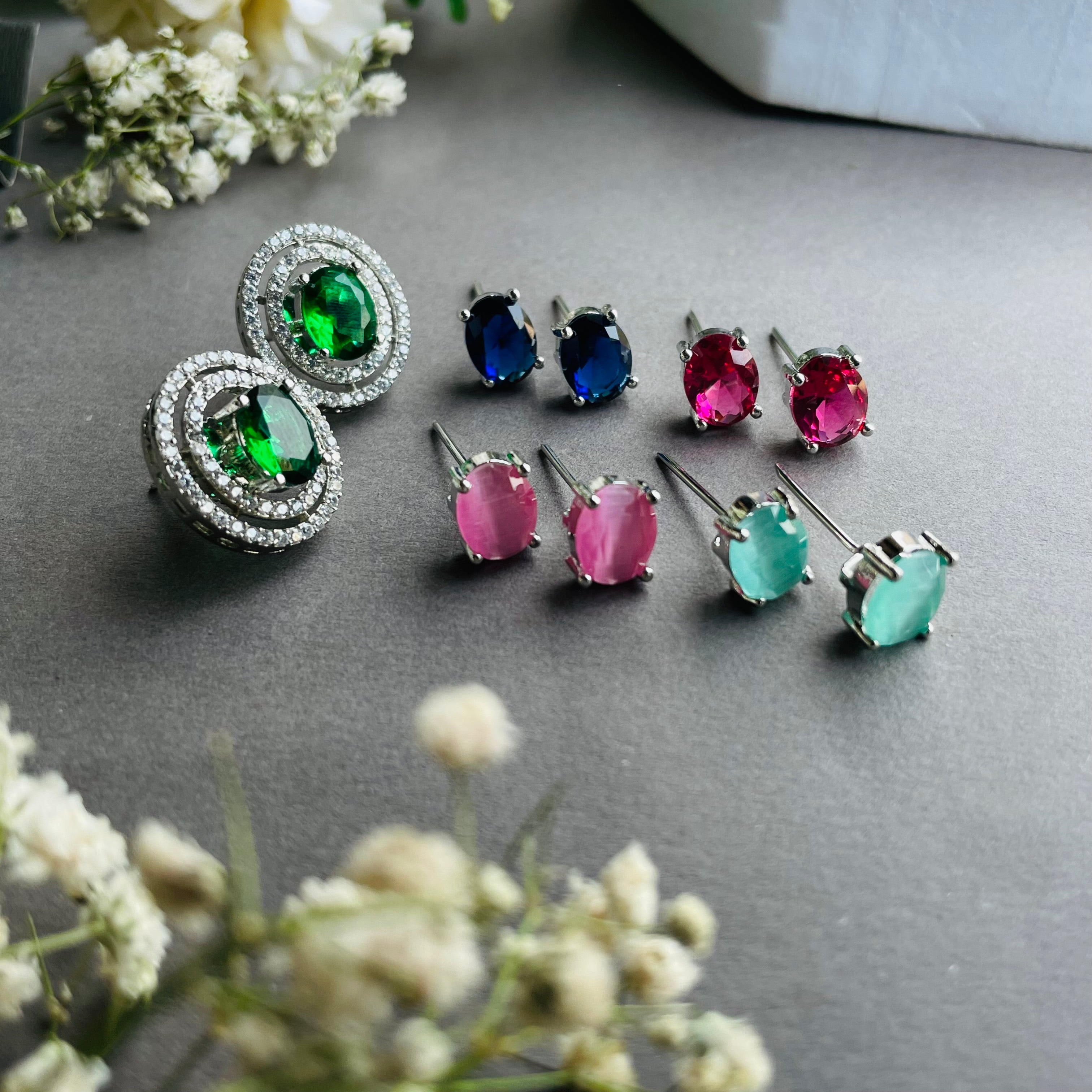 Ad Alexa studs colour changeable