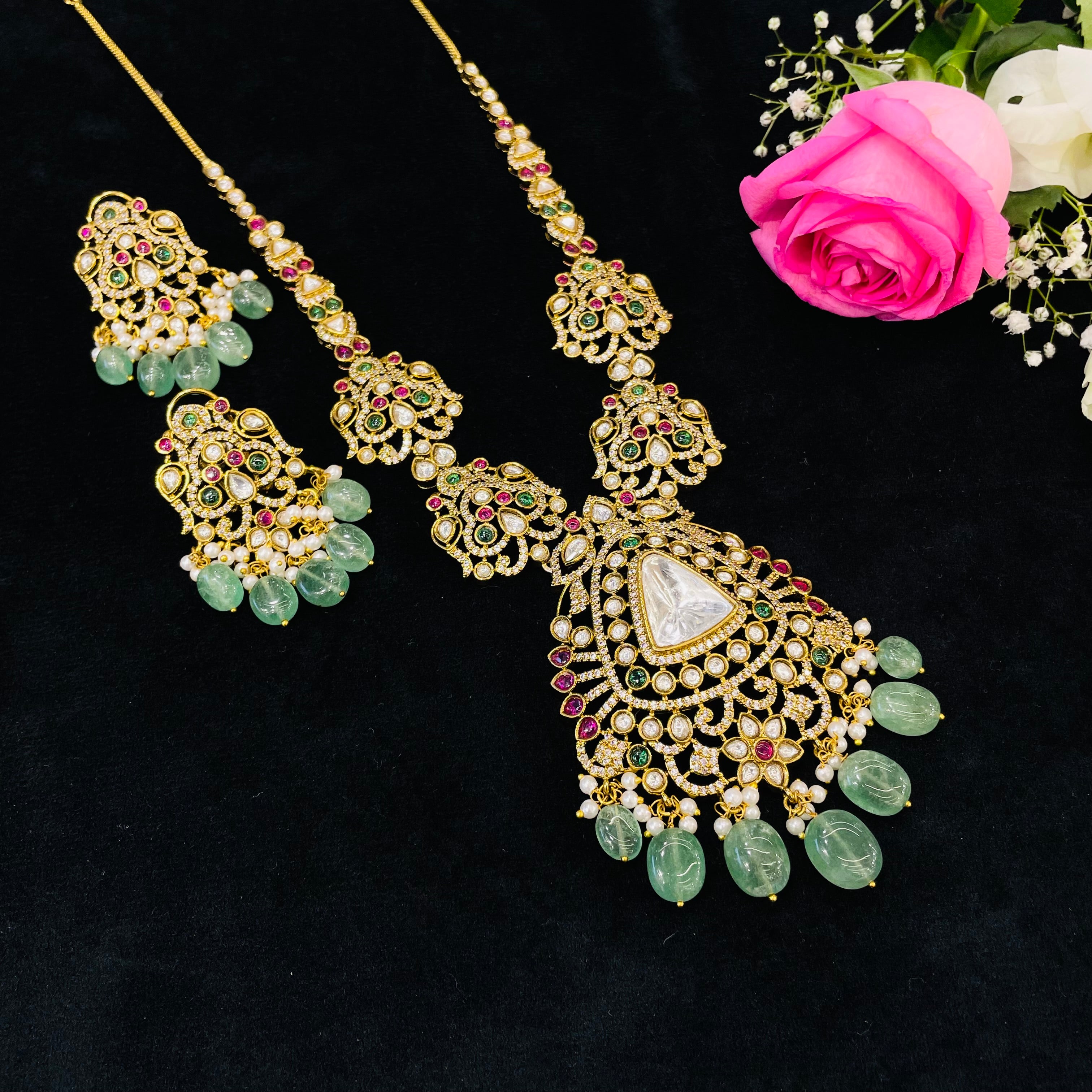 Nayaab Soni Long Neckpiece