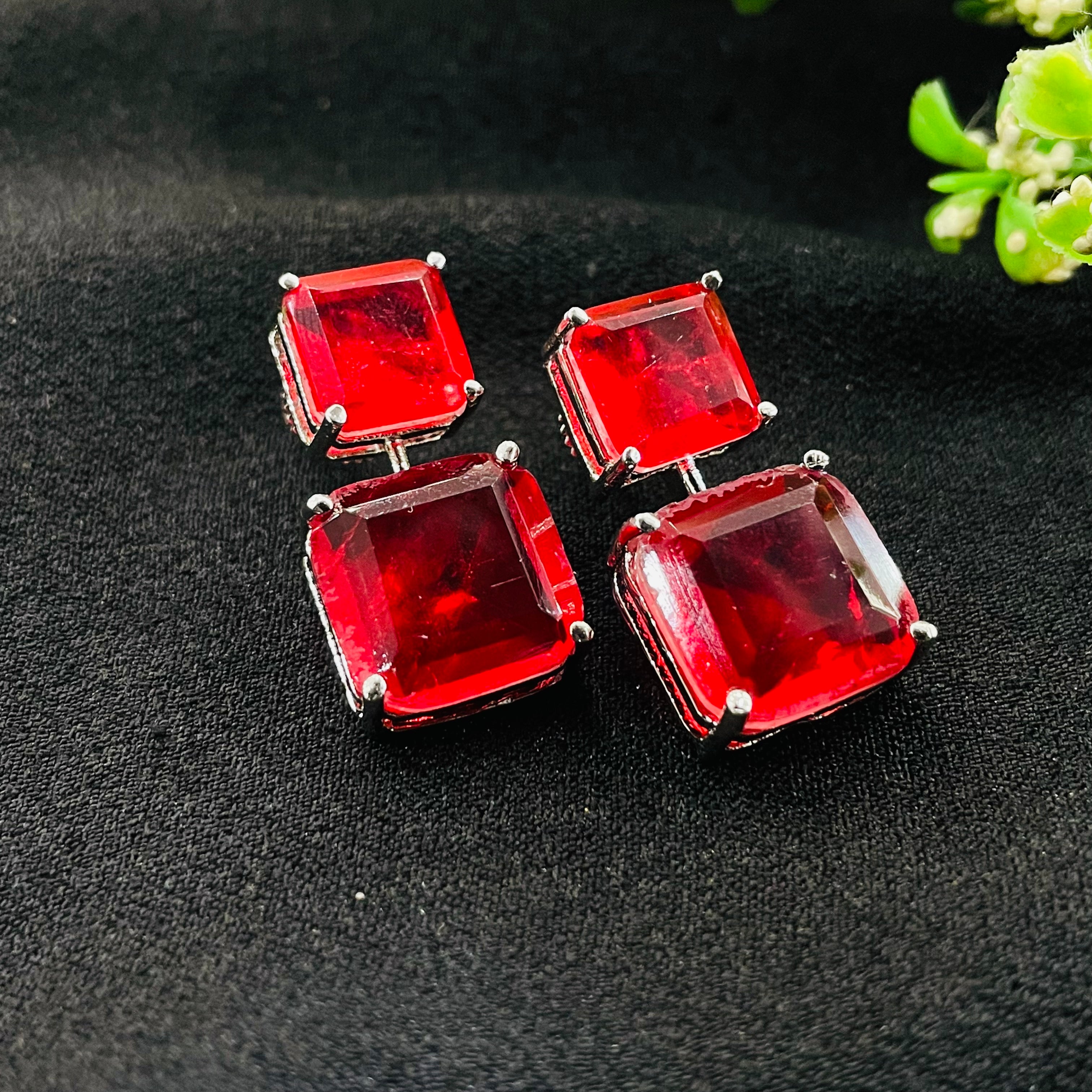 Ad Eleanor Earrings