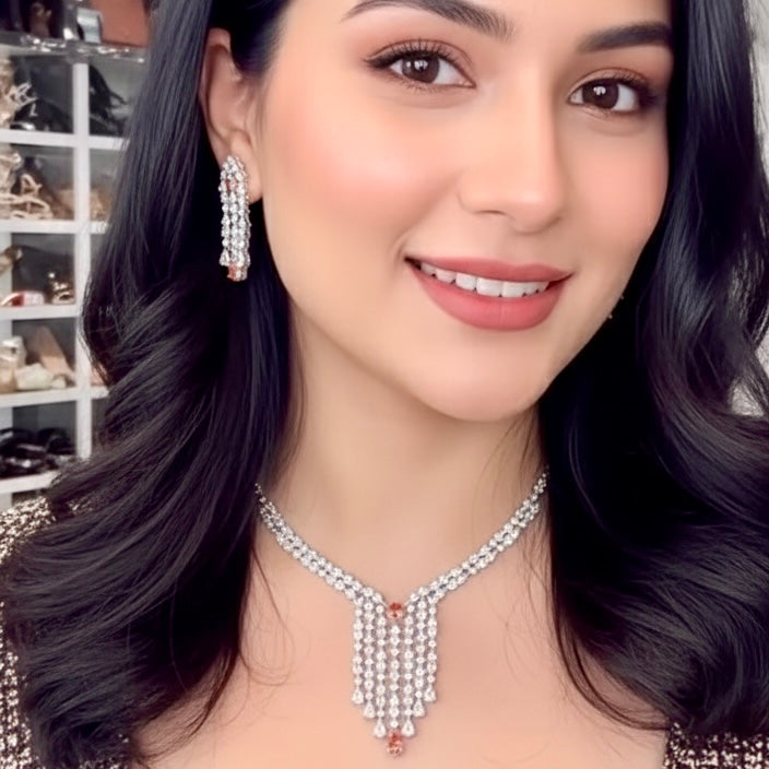 Ad Amelia Neckpiece