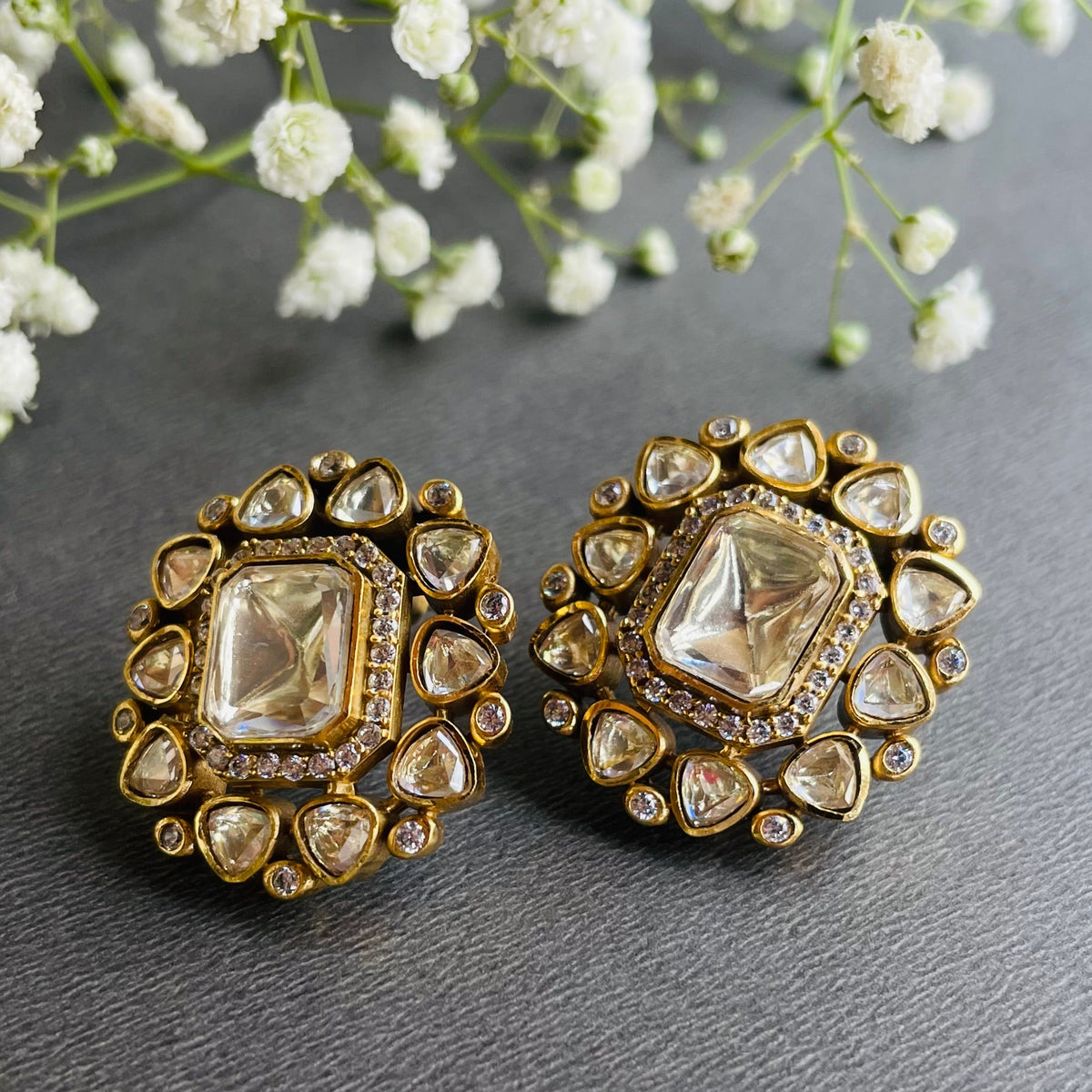 Nayaab Avika studs