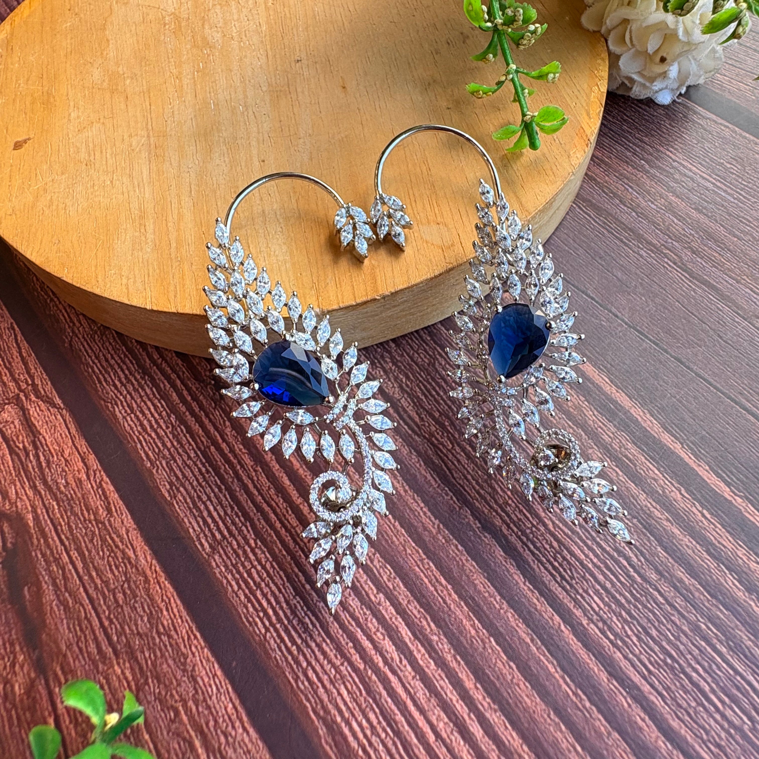 Ad Elara Ear Cuff