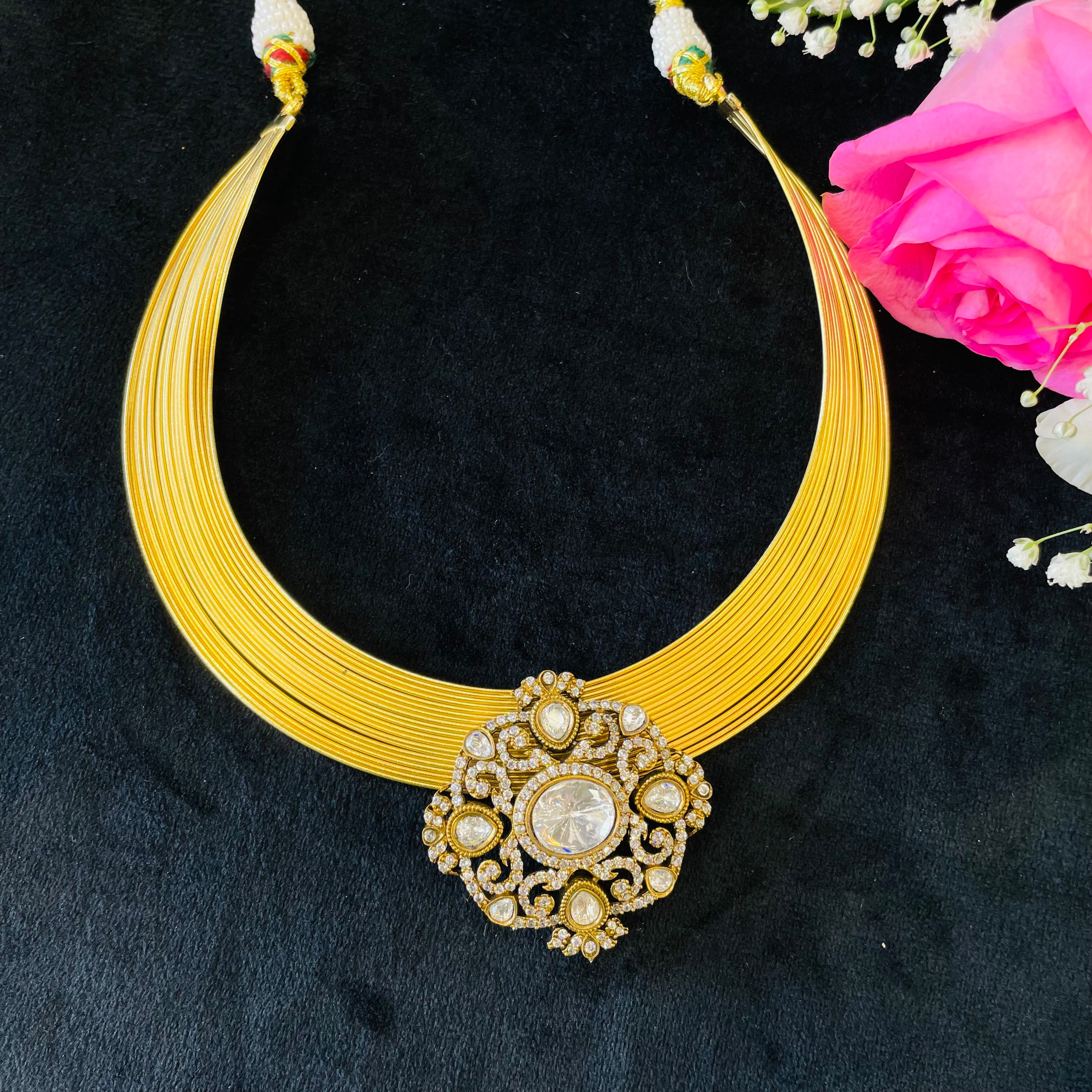 Nayaab Ahana hasli neckpiece