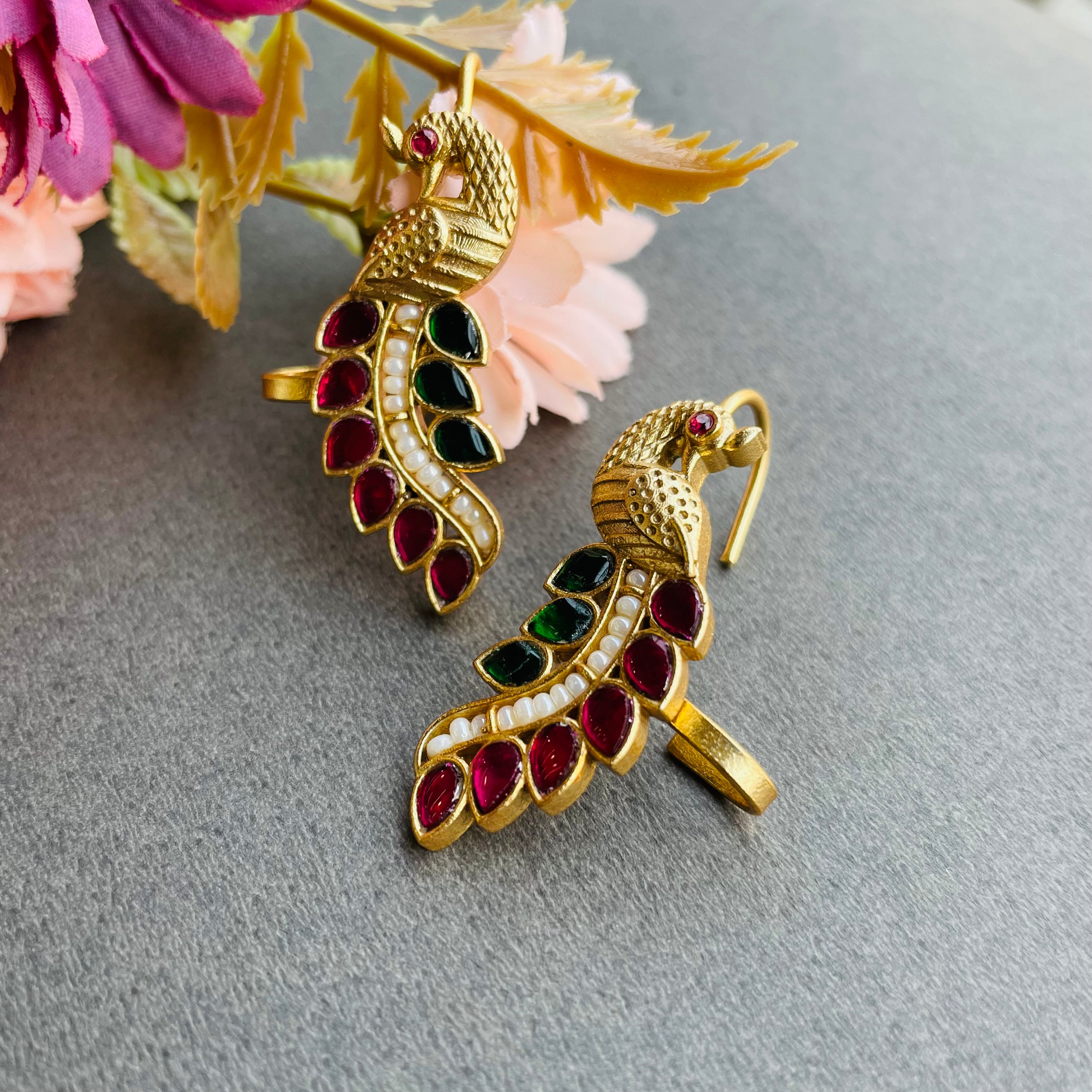 Nayaab Birds Earcuff