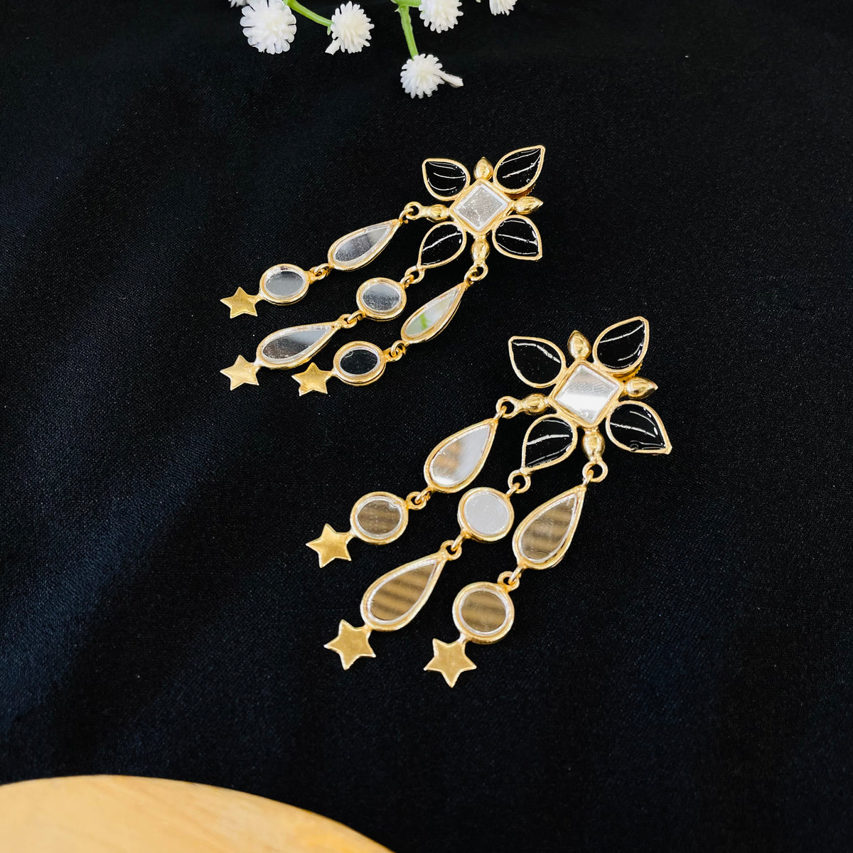 Taarini Earrings