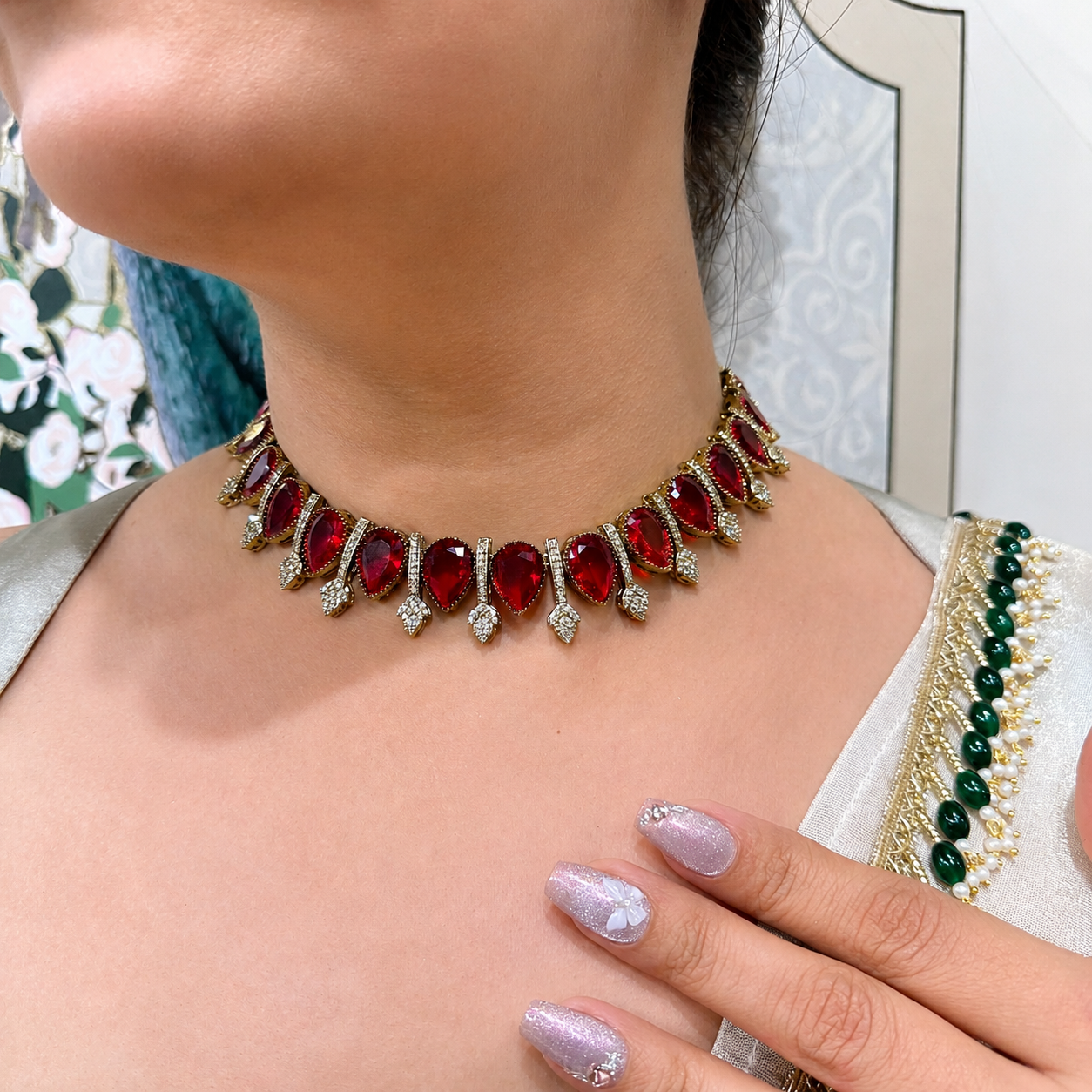Nayaab Kavya Neckpiece
