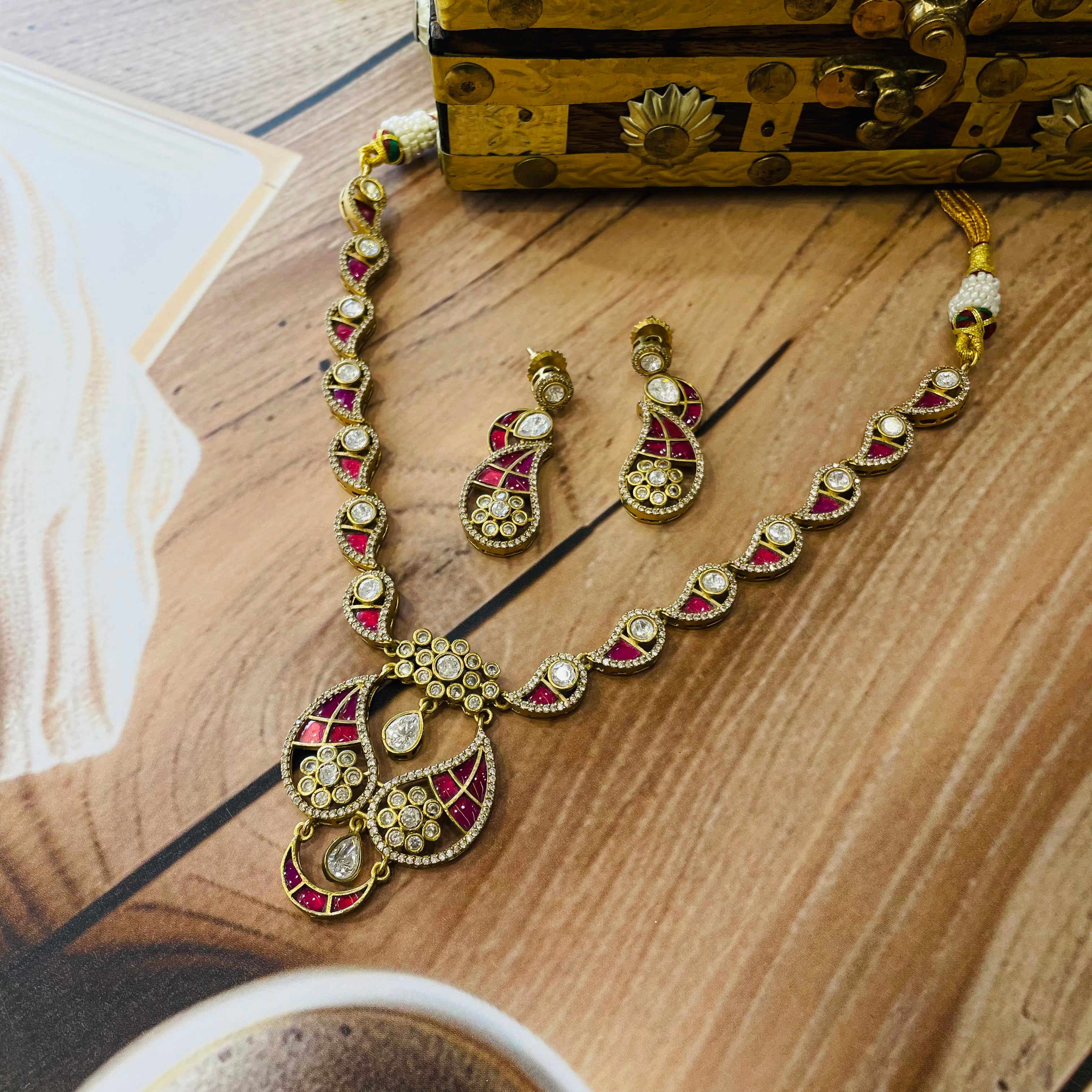 Nayaab Tanisha Polki Neckpiece