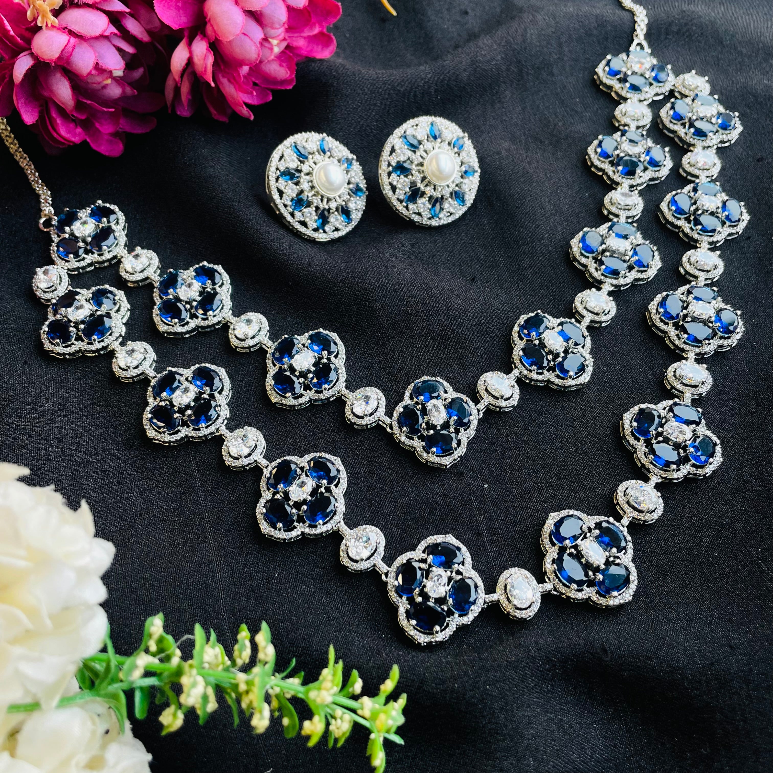 Ad Nitya Neckpiece