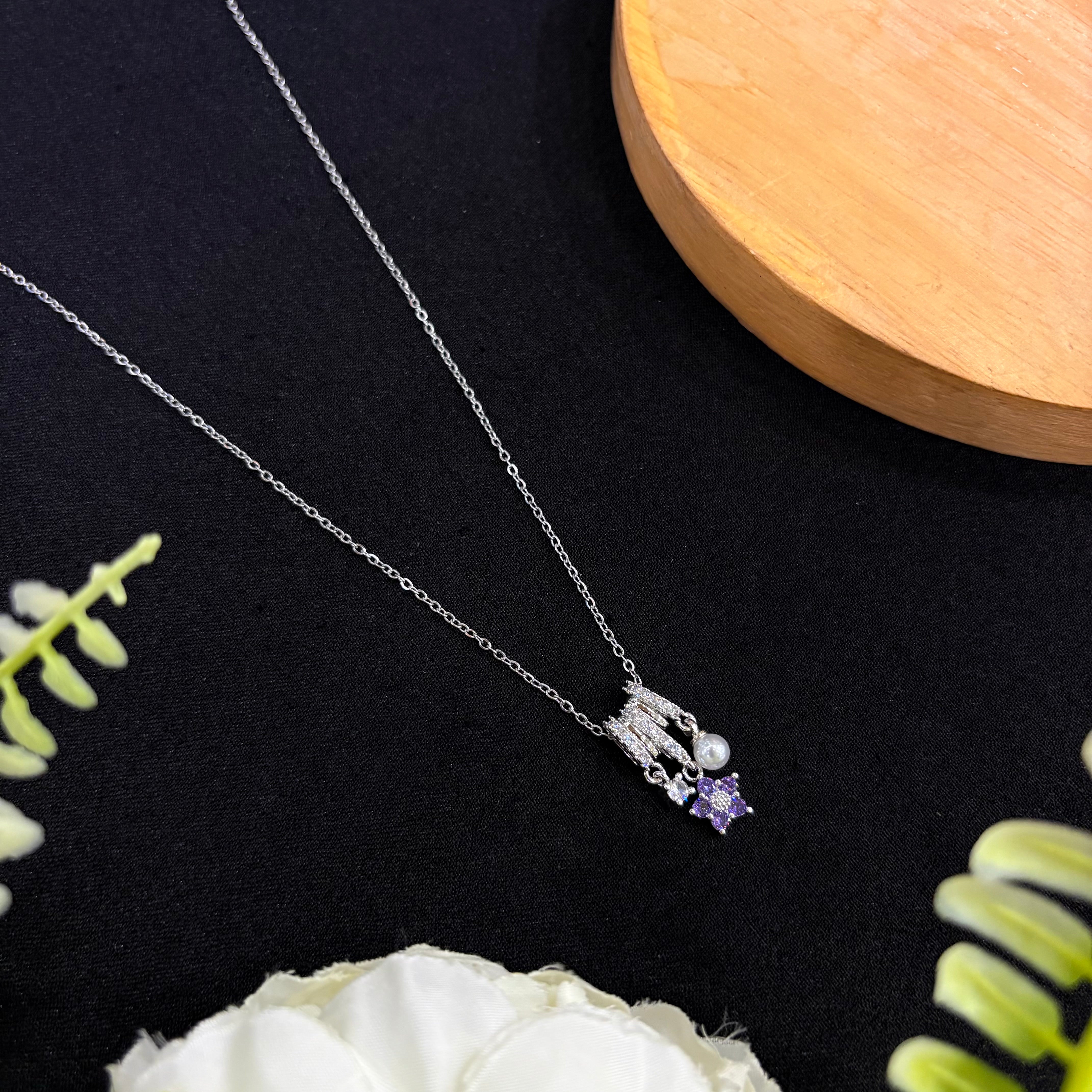 Lilac Drizzle Neck Chain