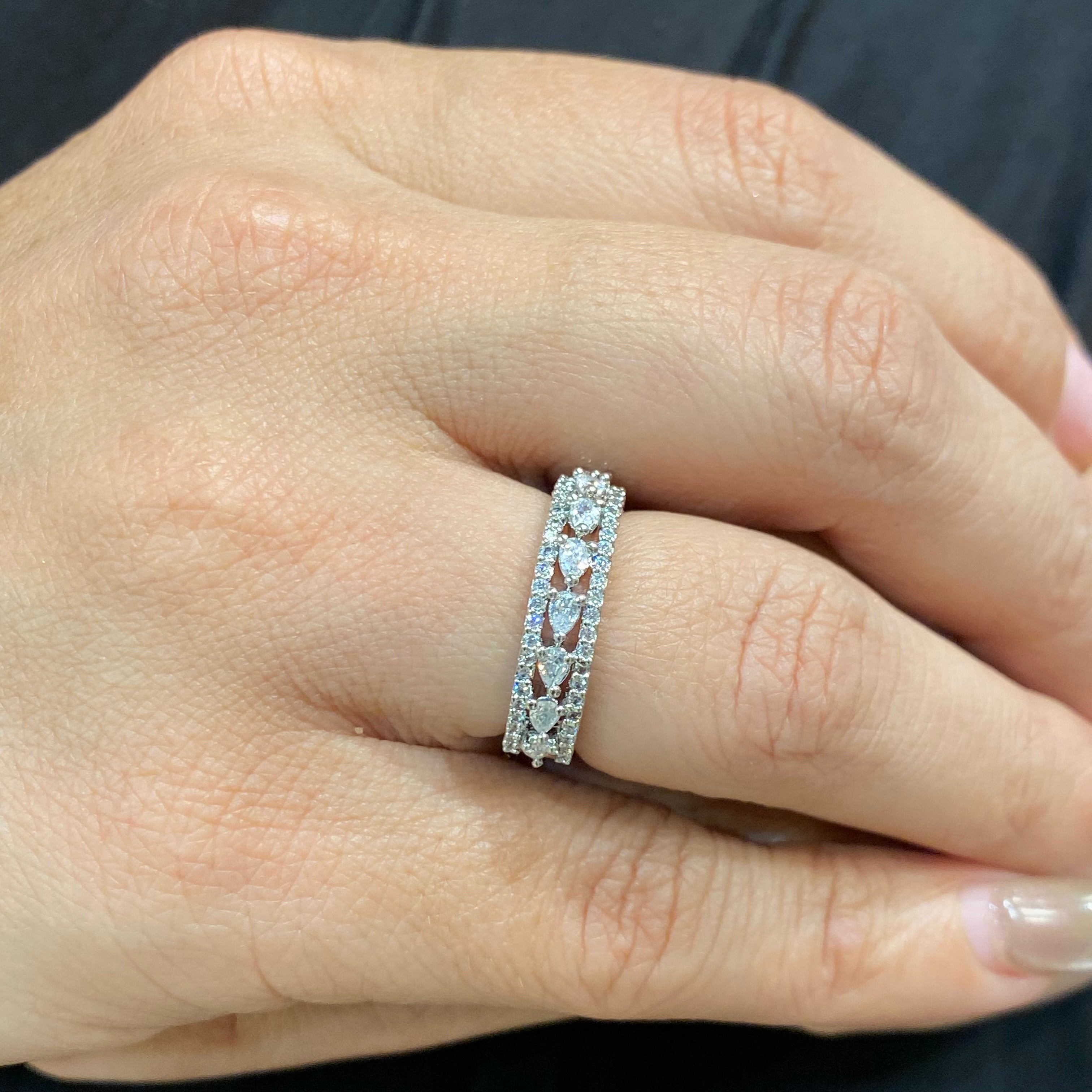 Ad Daphne ring adjustable