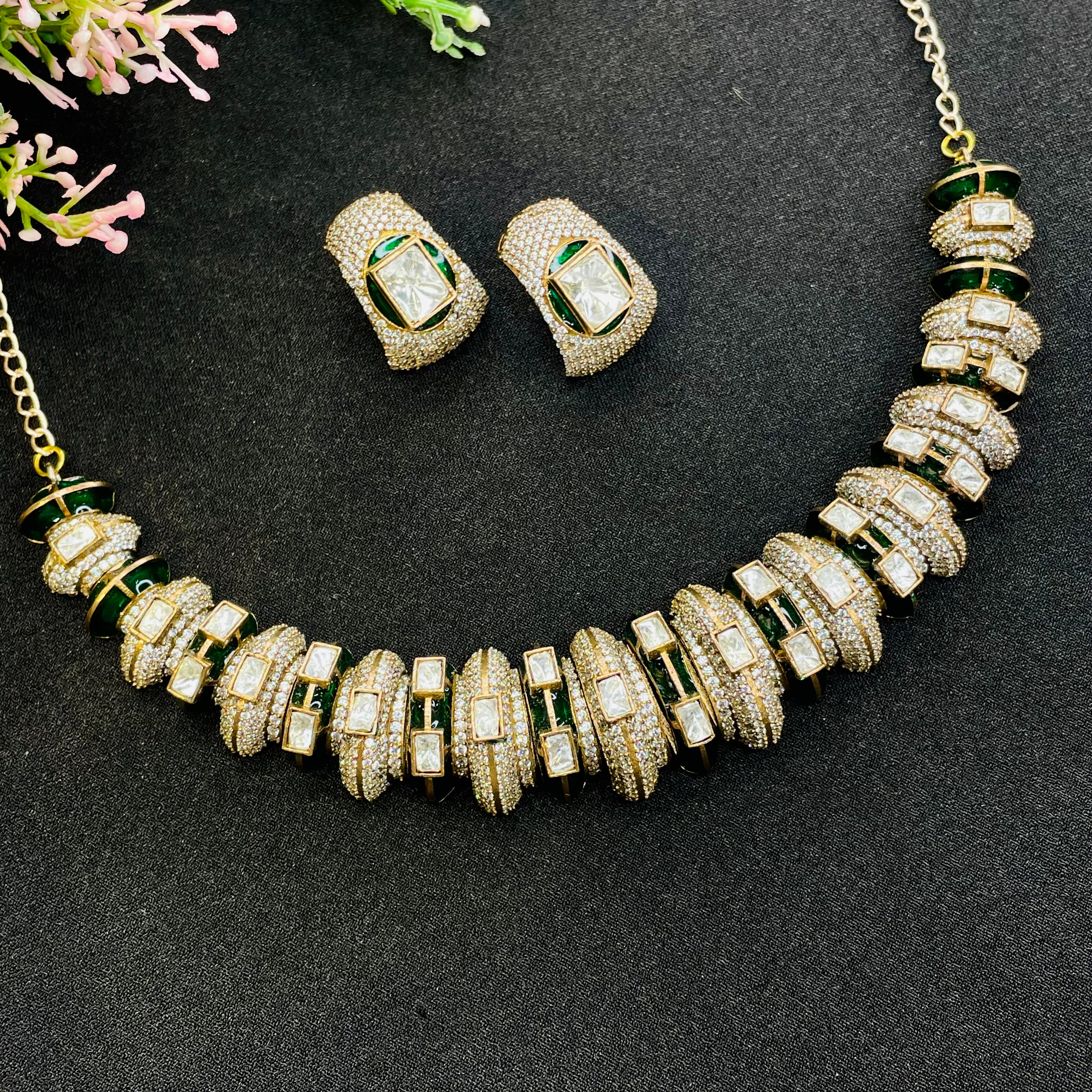 Nayaab Anaya Neckpiece