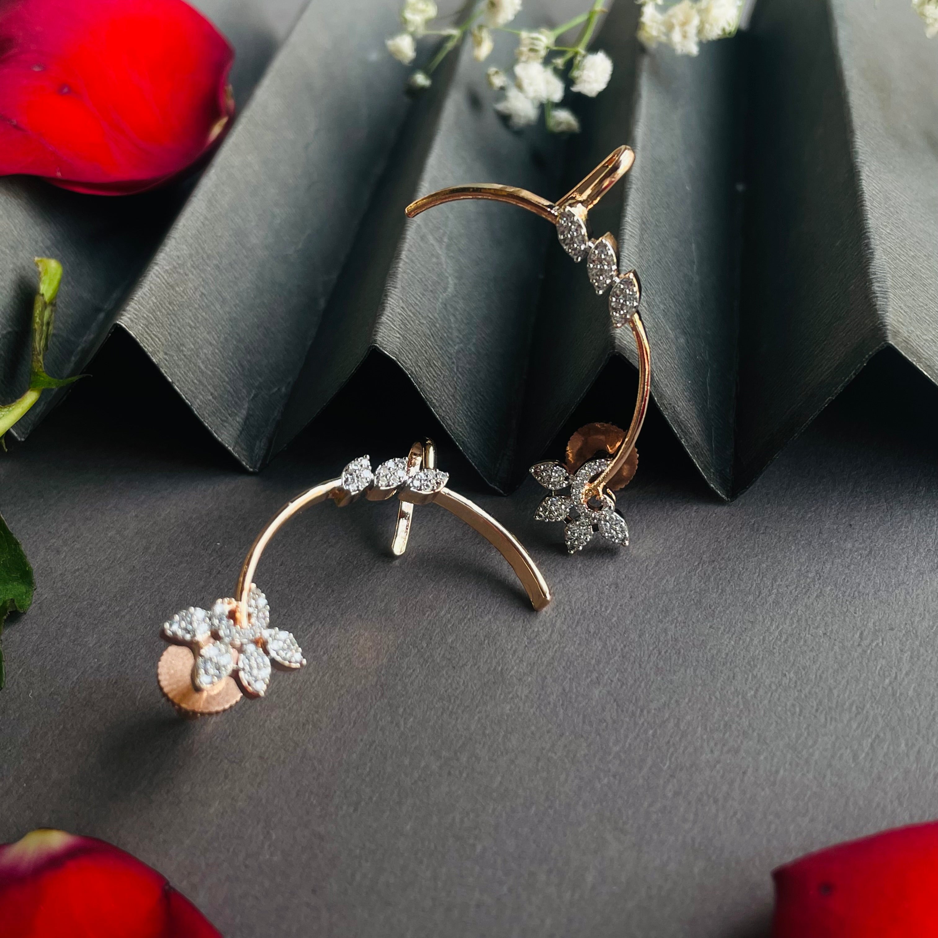 Ad Rose Earcuff