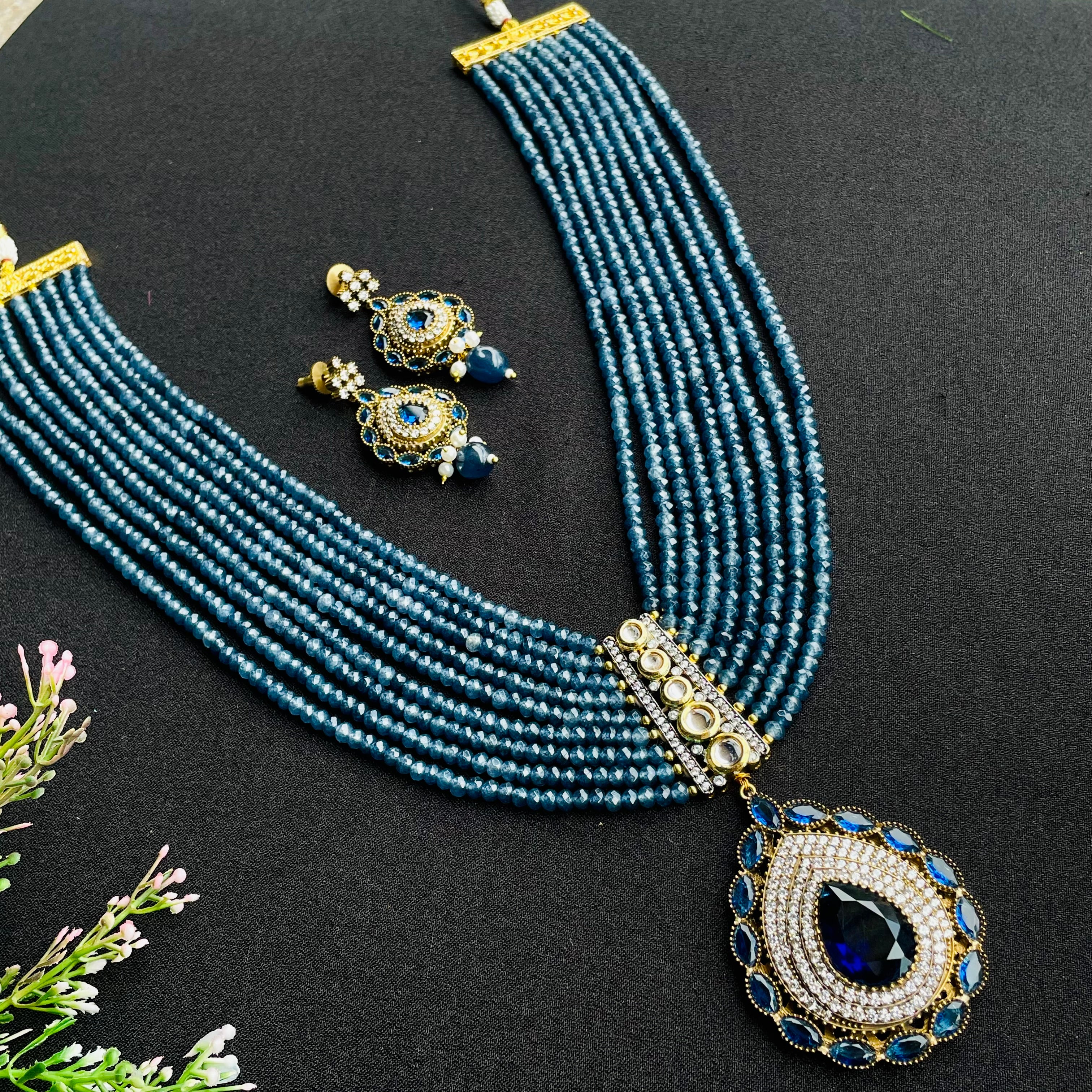 Nayaab Romy Neckpiece