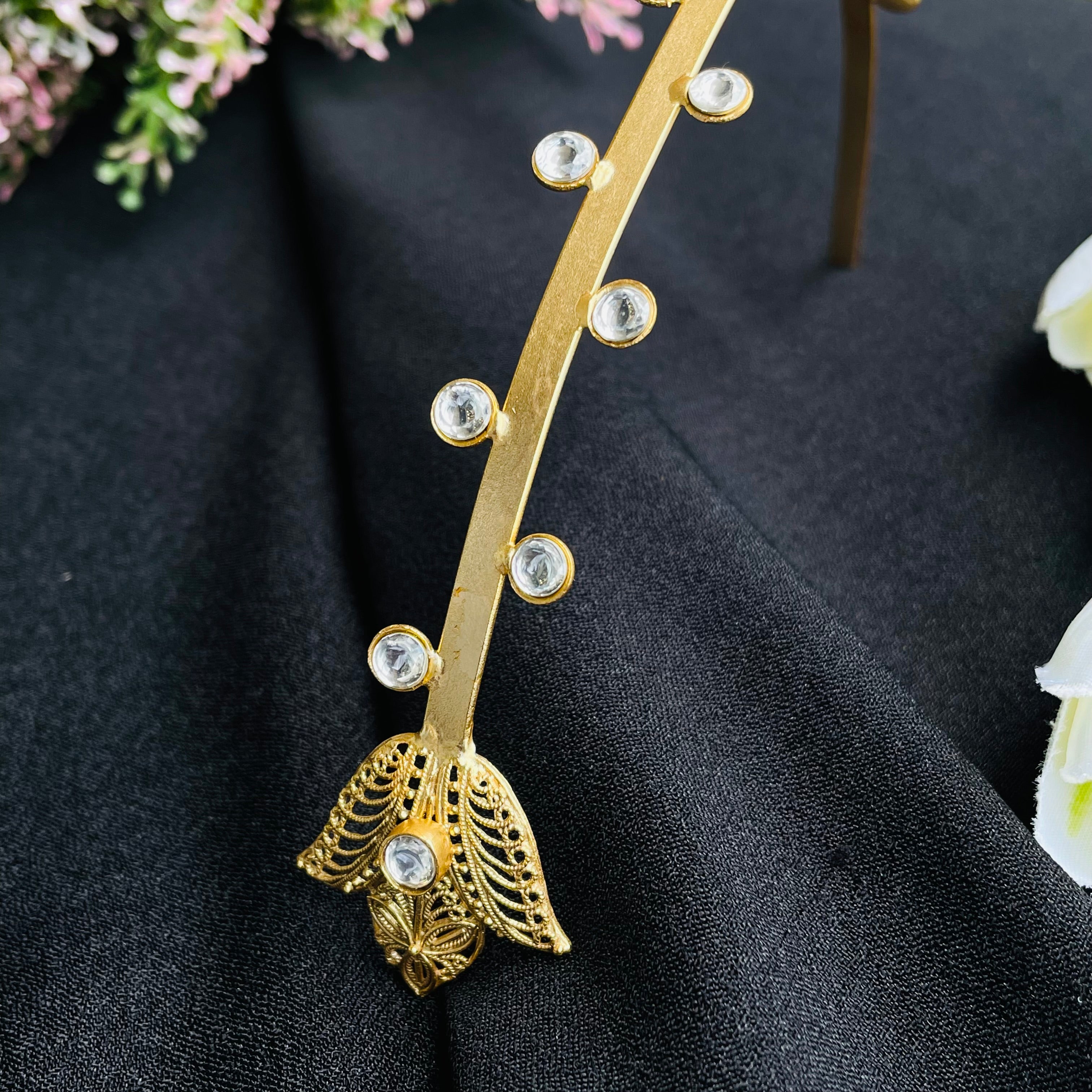 Nayaab metal Polki Mang Tikka 02