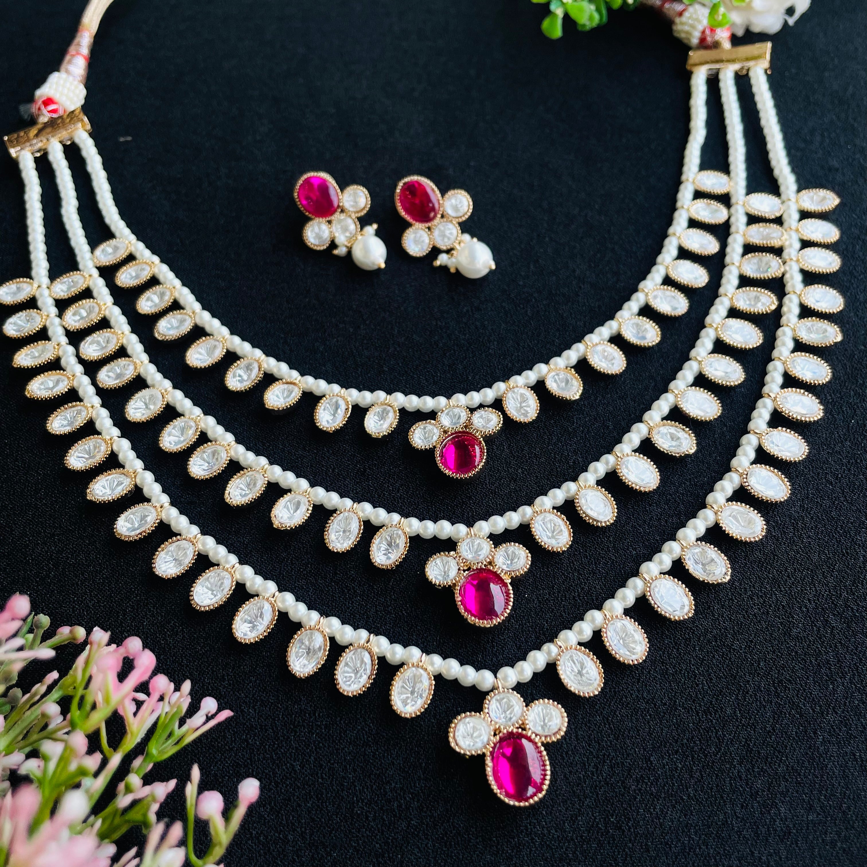 Nayaab devanshi polki neckpiece