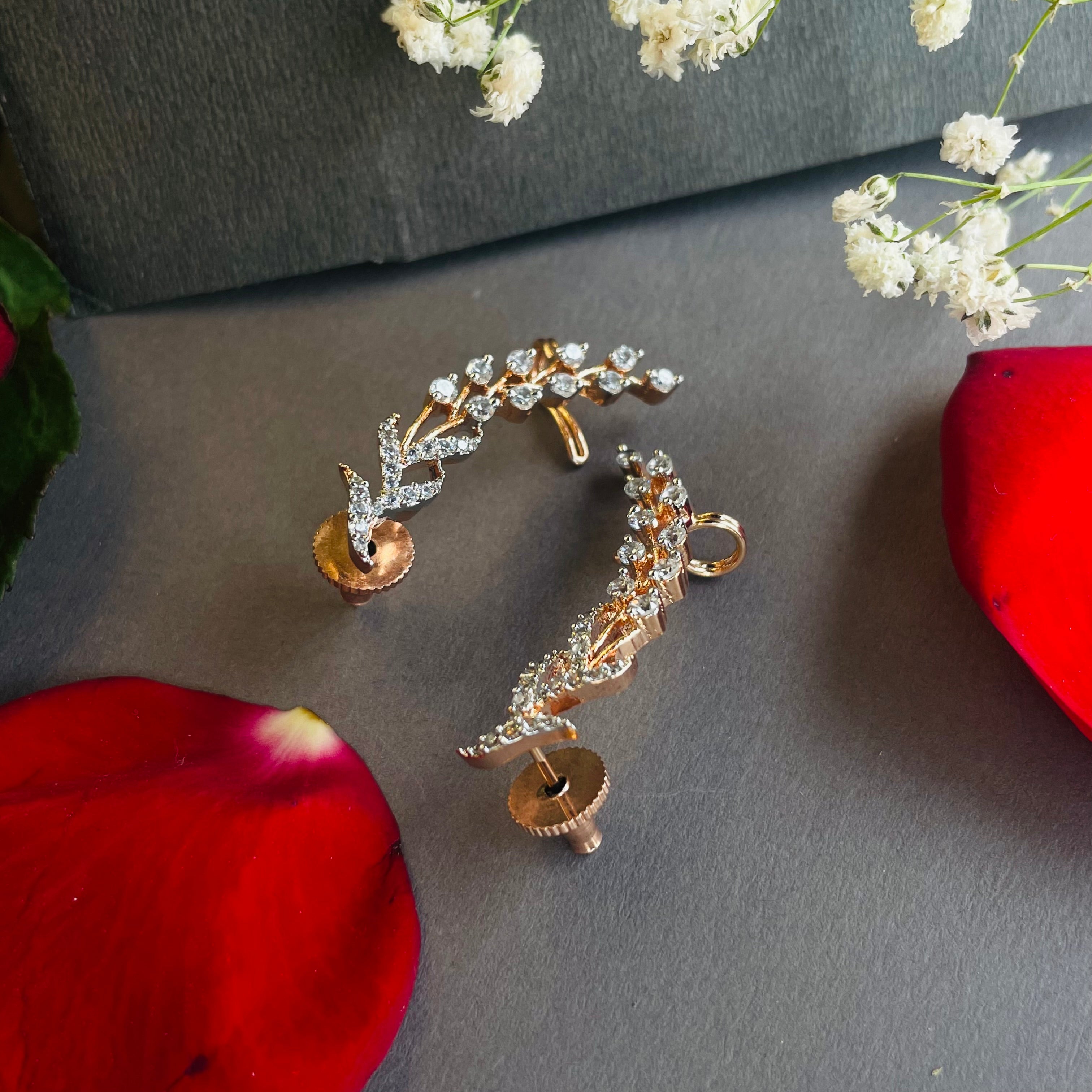 Ad Charlie earcuff