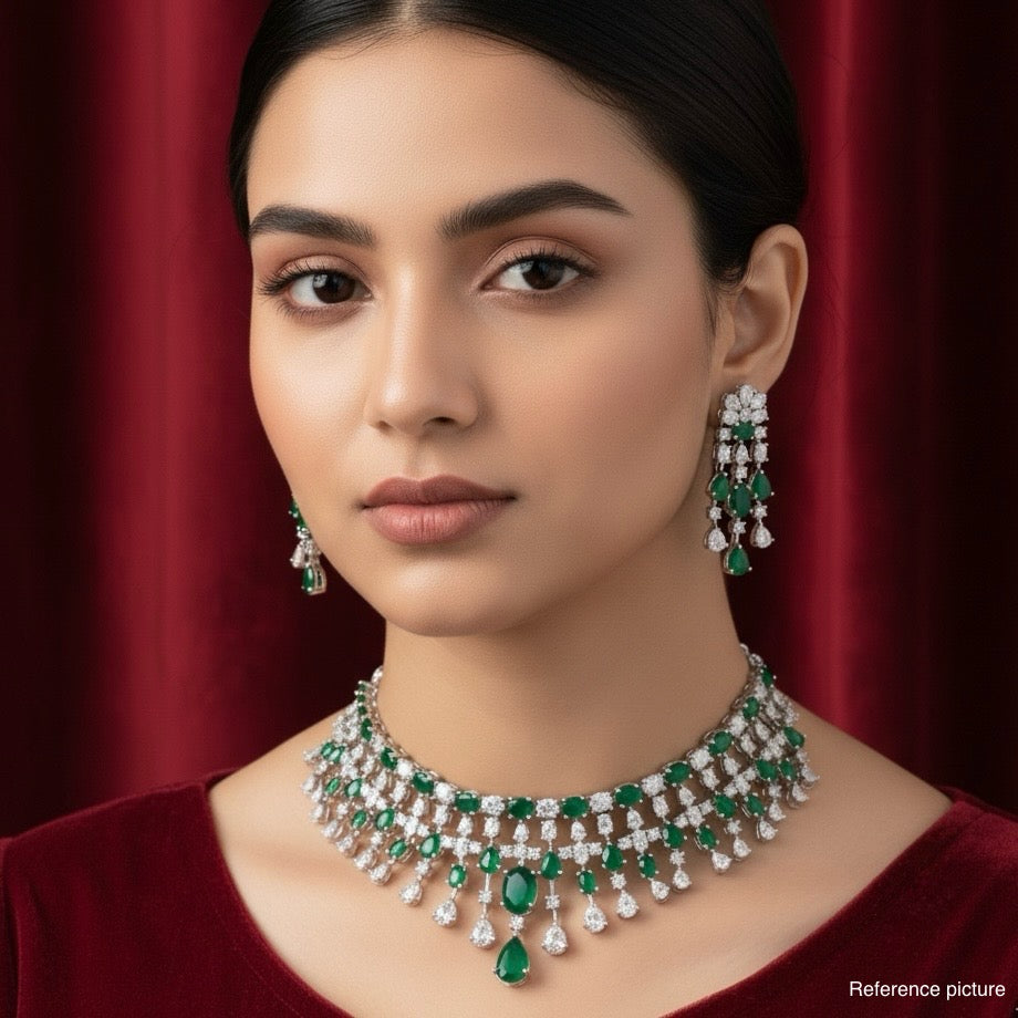 Ad Lanie Neckpiece