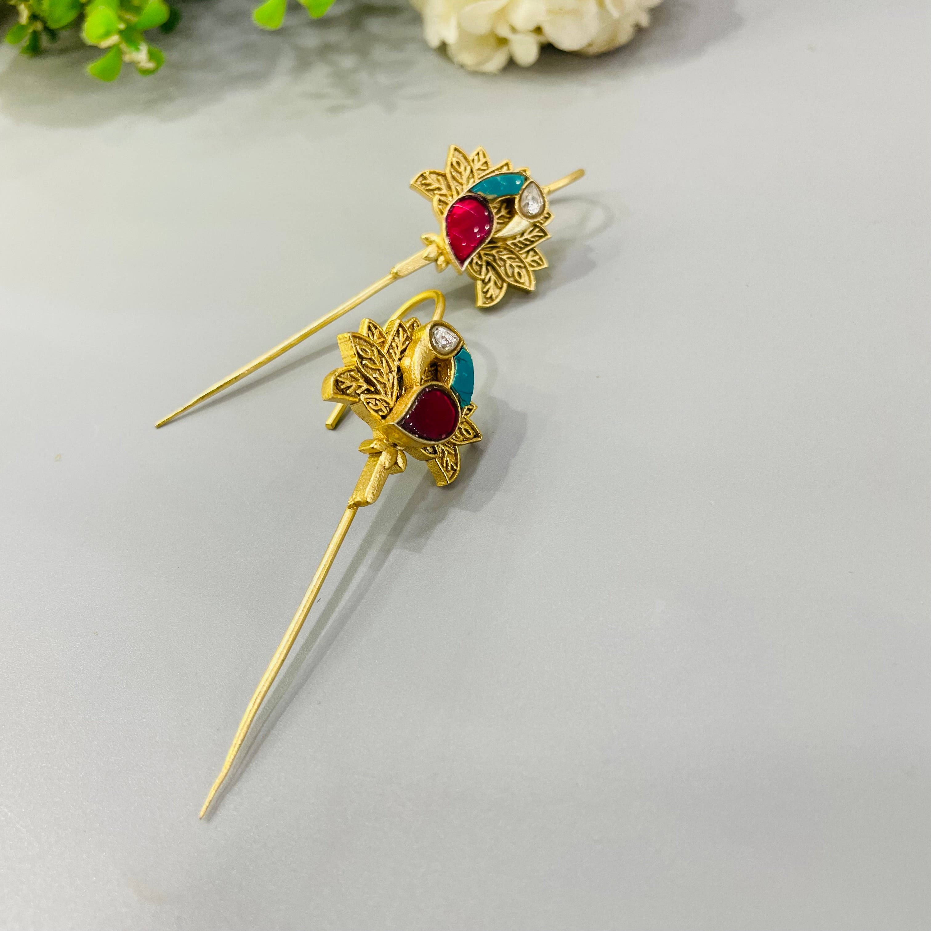 Nayaab Meera ear cuff