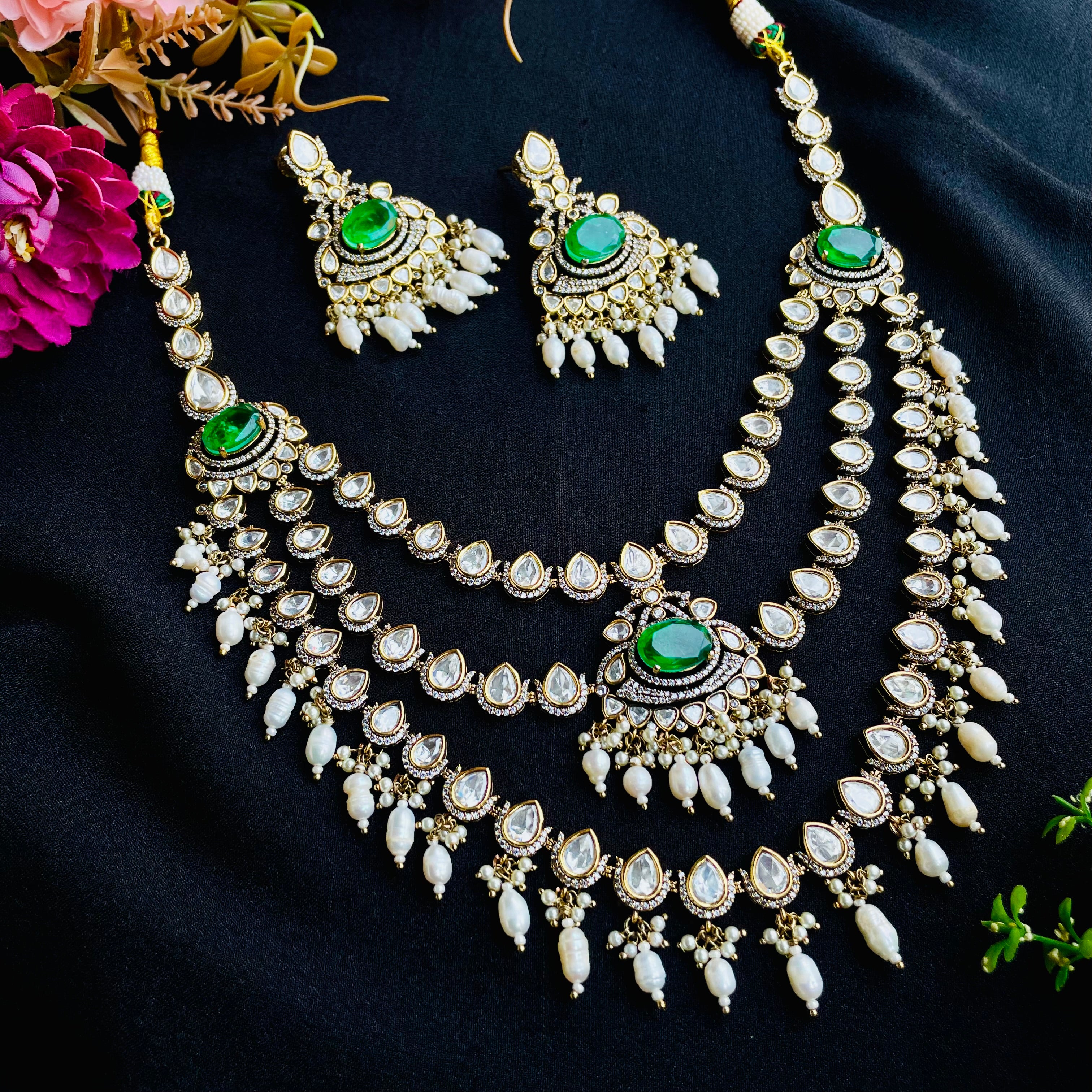 Nayaab maharani layered Neckpiece