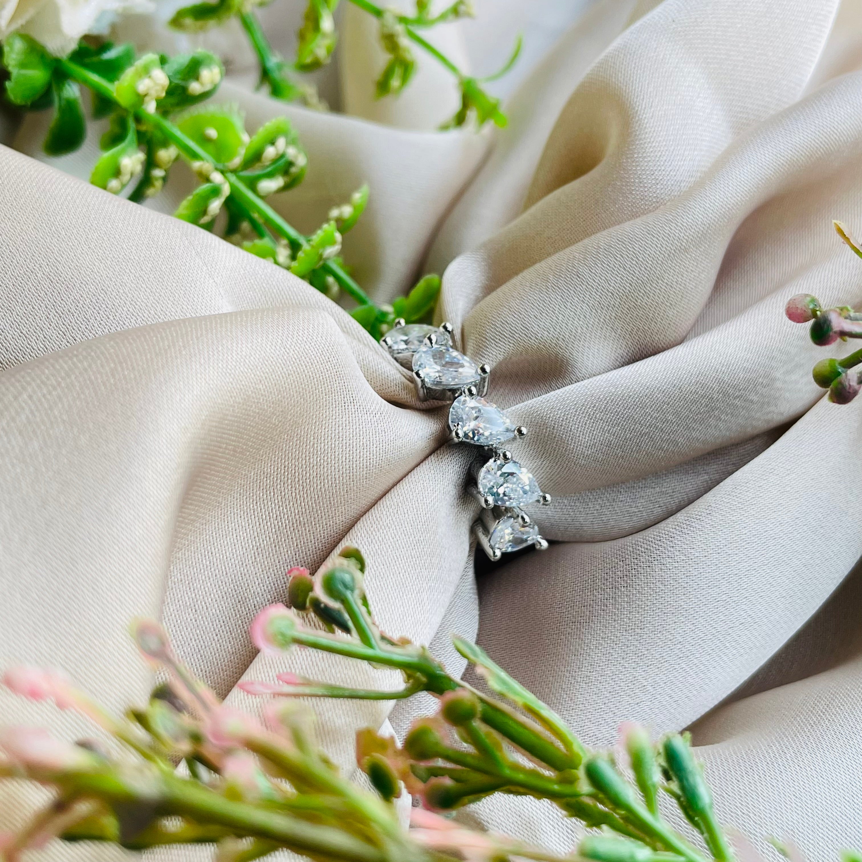 Ad Olivia  ring adjustable