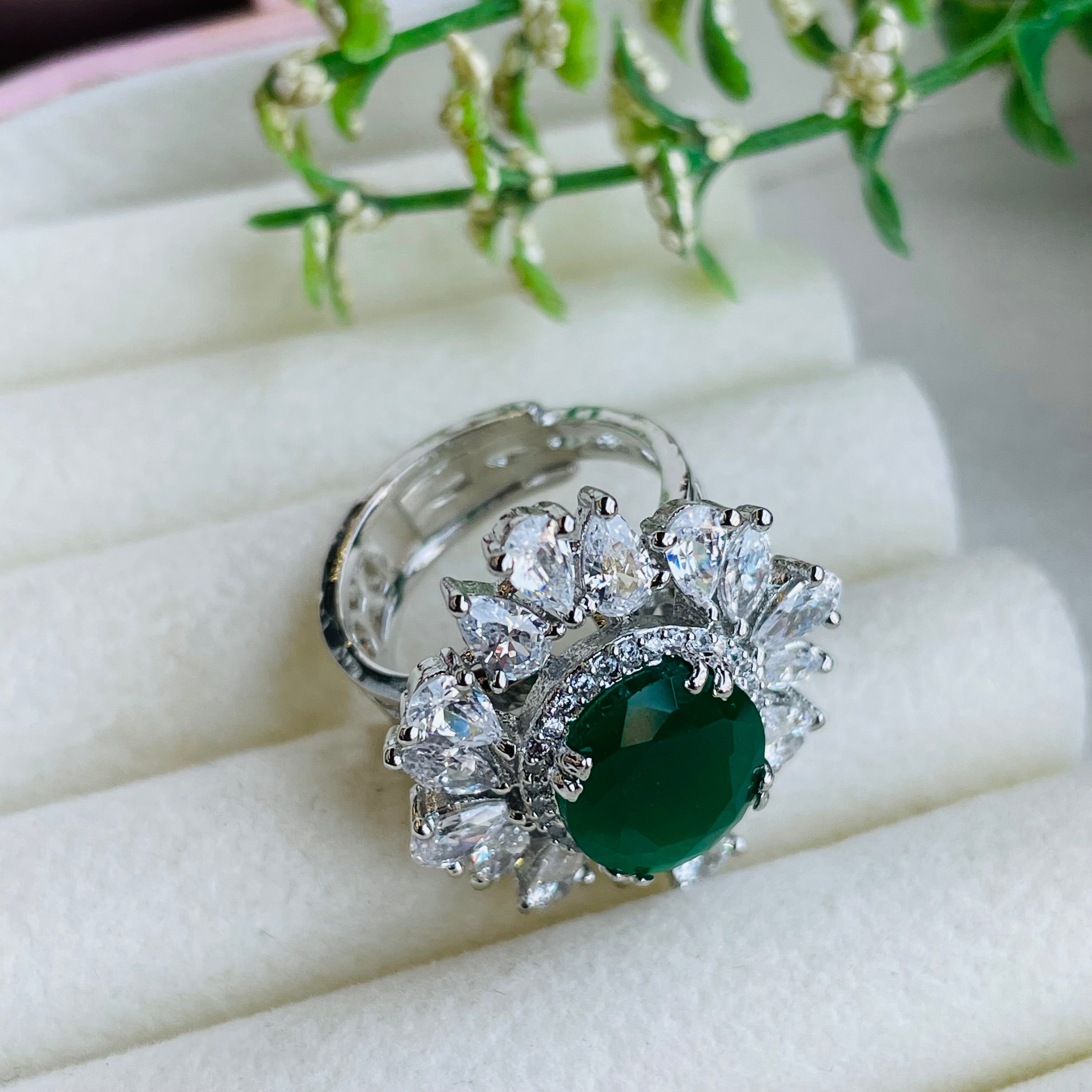 Ad Eden ring