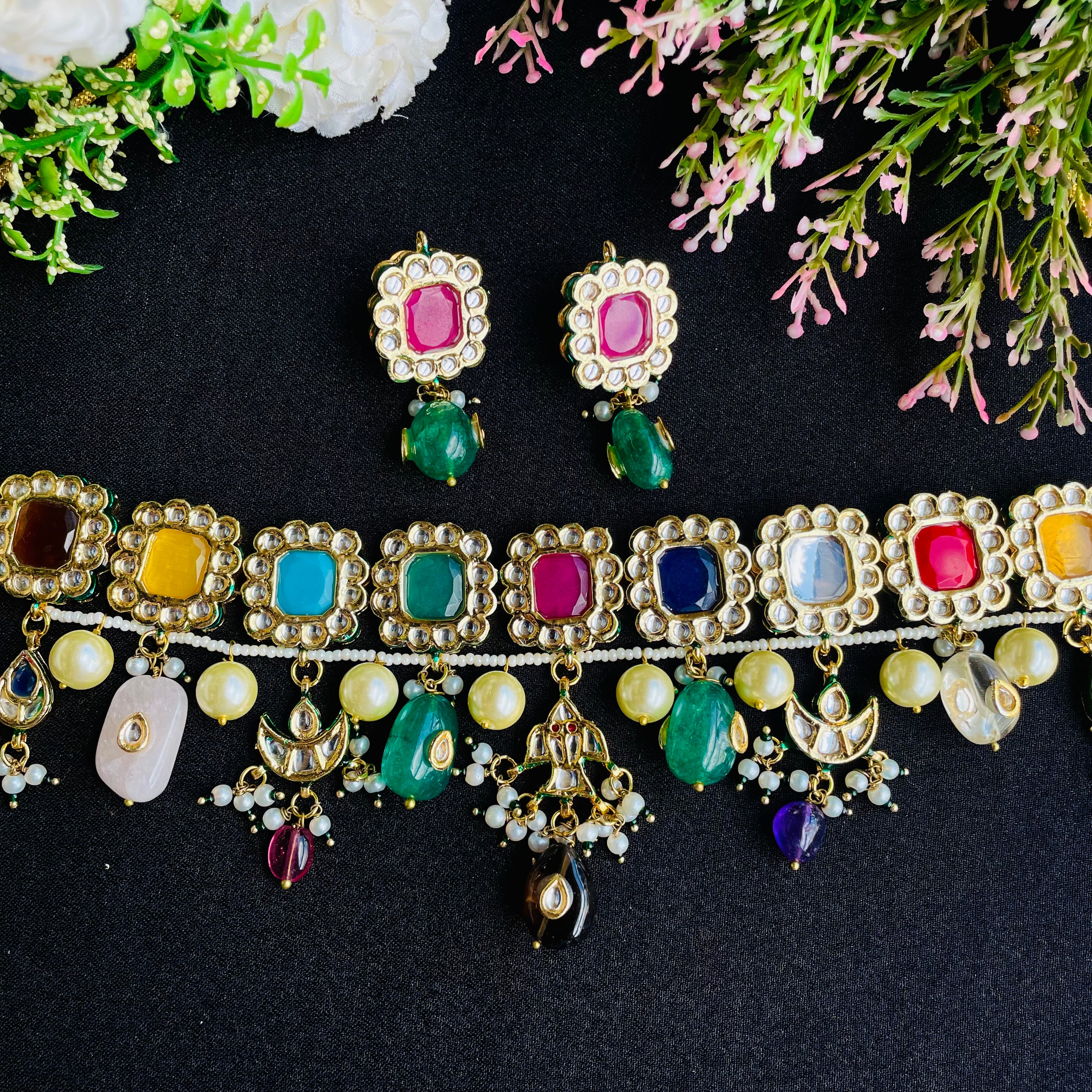 Nayaab Tanya neckpiece