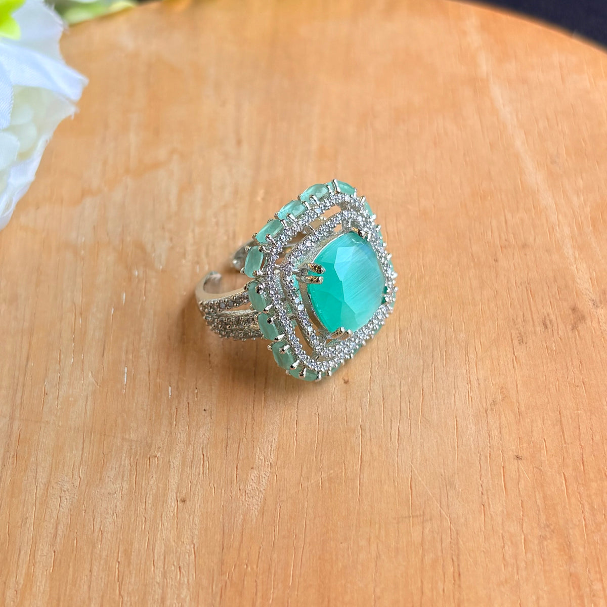 Ruhani Ring