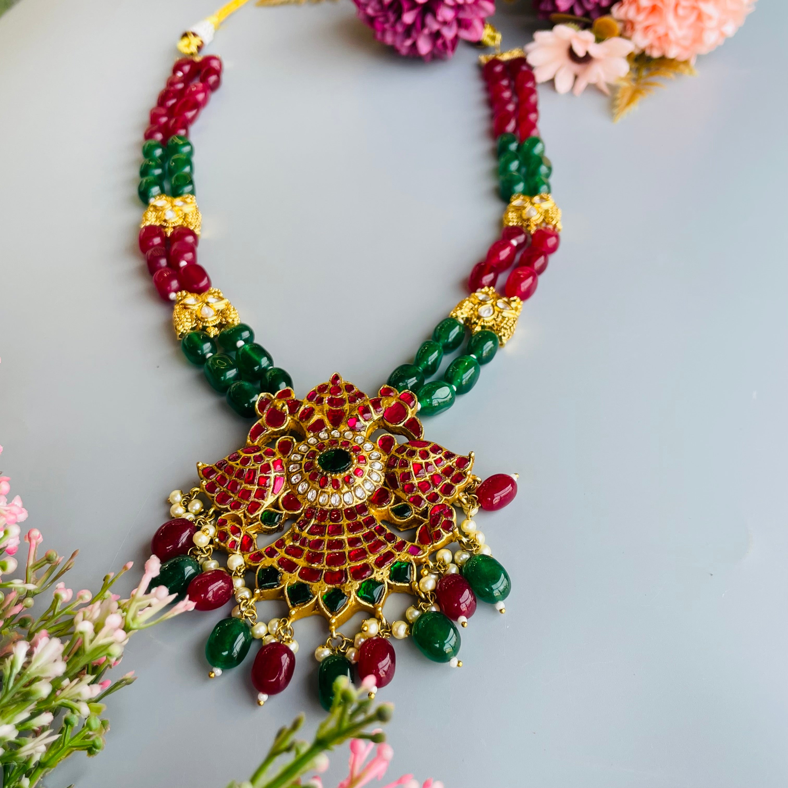 Nayaab Aliya Neckpiece