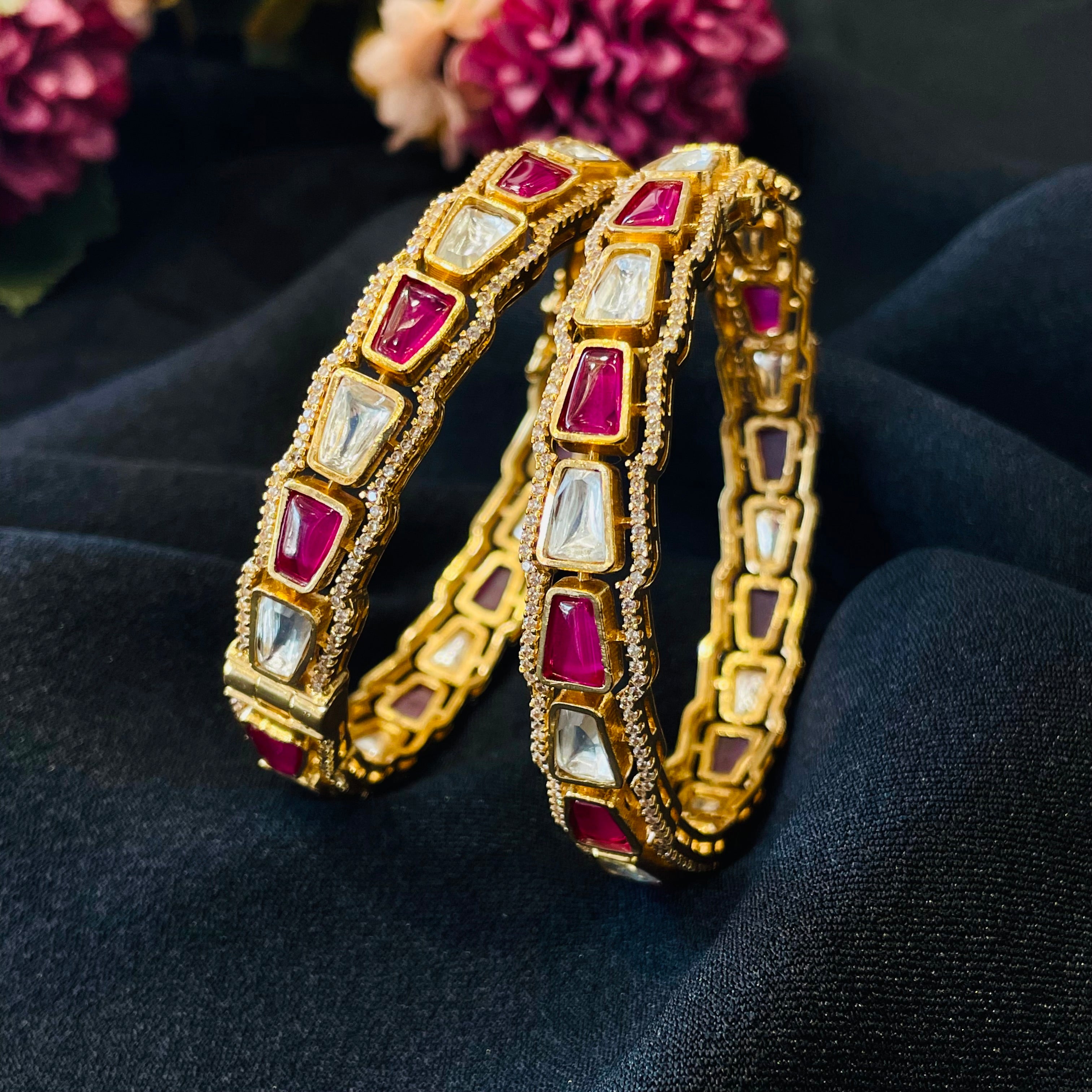 Nayaab Mahi Polki Bangles