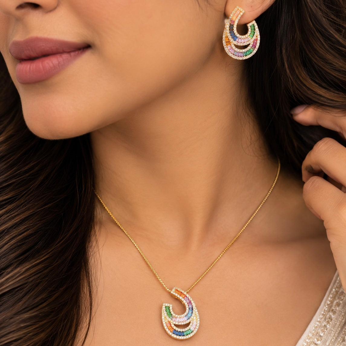 Rangrezika Pendant Set