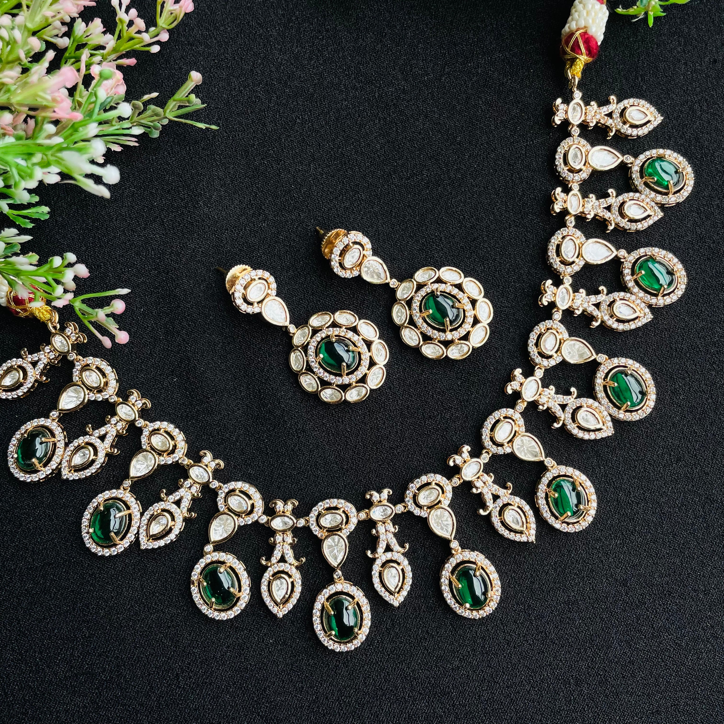 Nayaab Kareena Polki Neckpiece