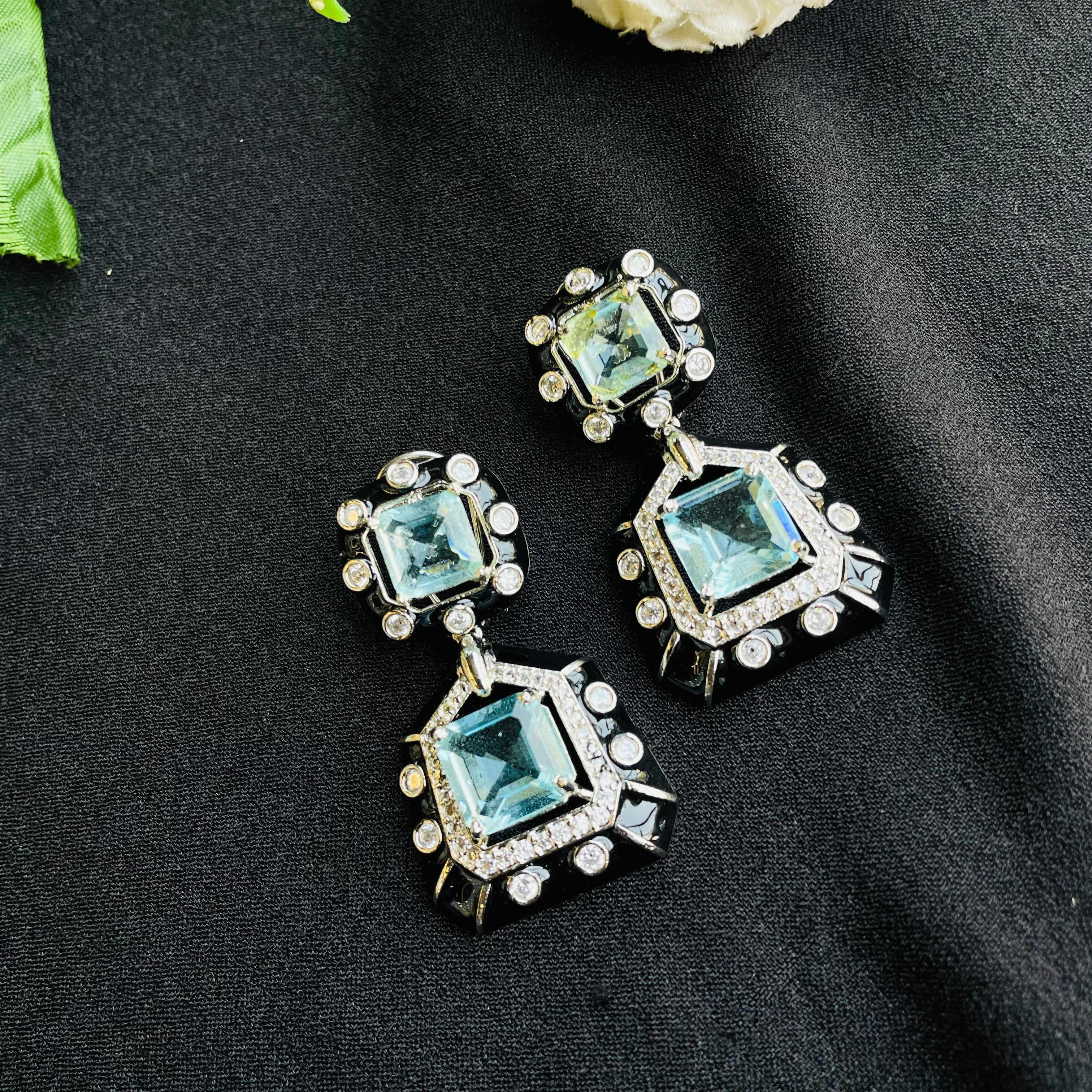 Ad Lennon Earrings