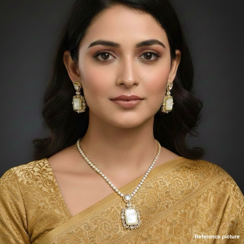 Nayaab Ruhi Polki Neckpiece