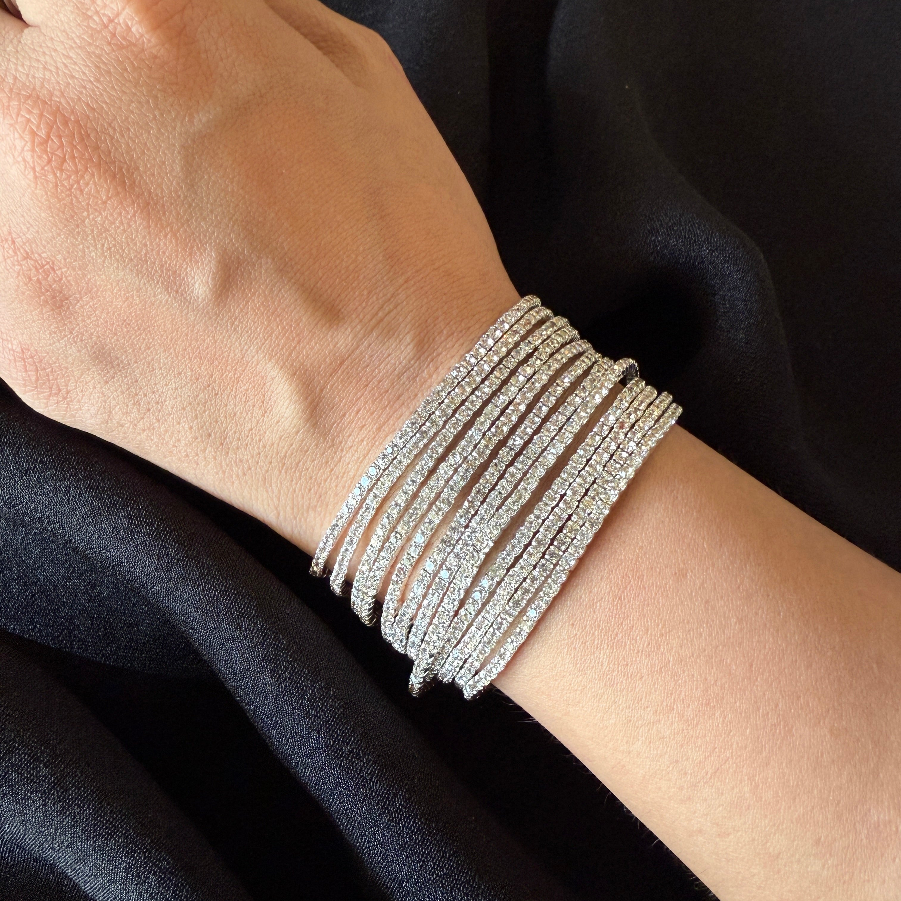 Viral tennis bracelet