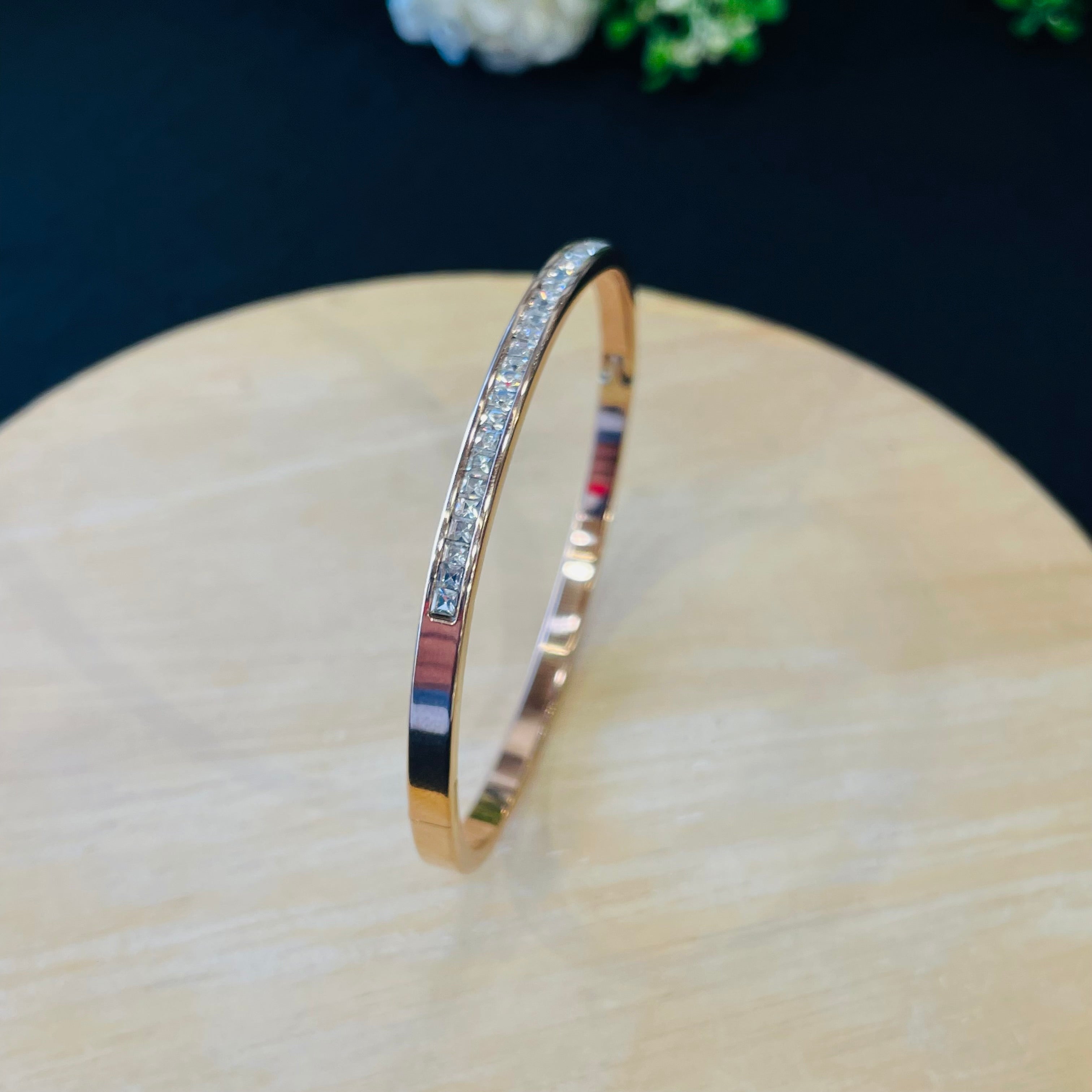 Layla Viral Bracelet 01