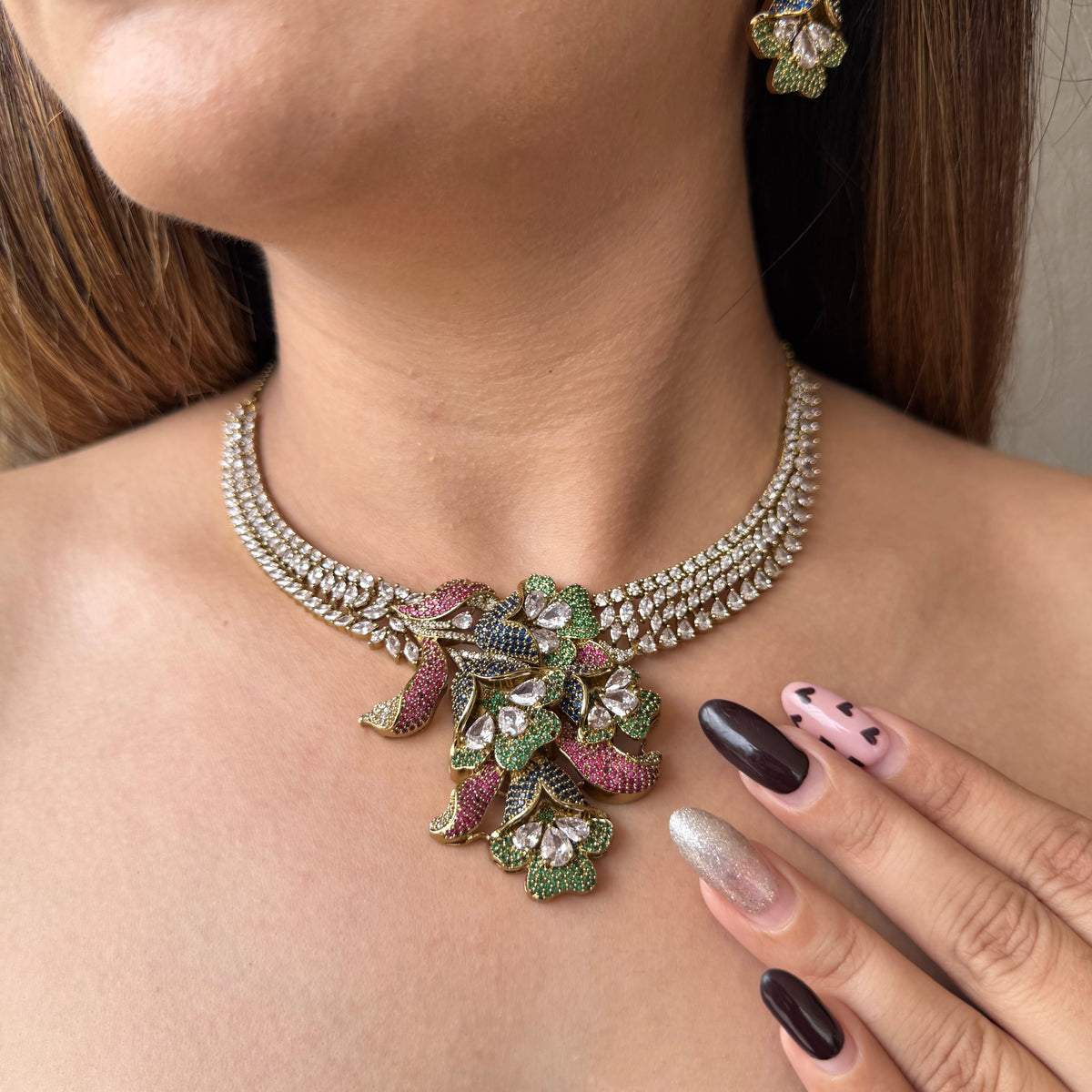 Ad Rhea Neckpiece