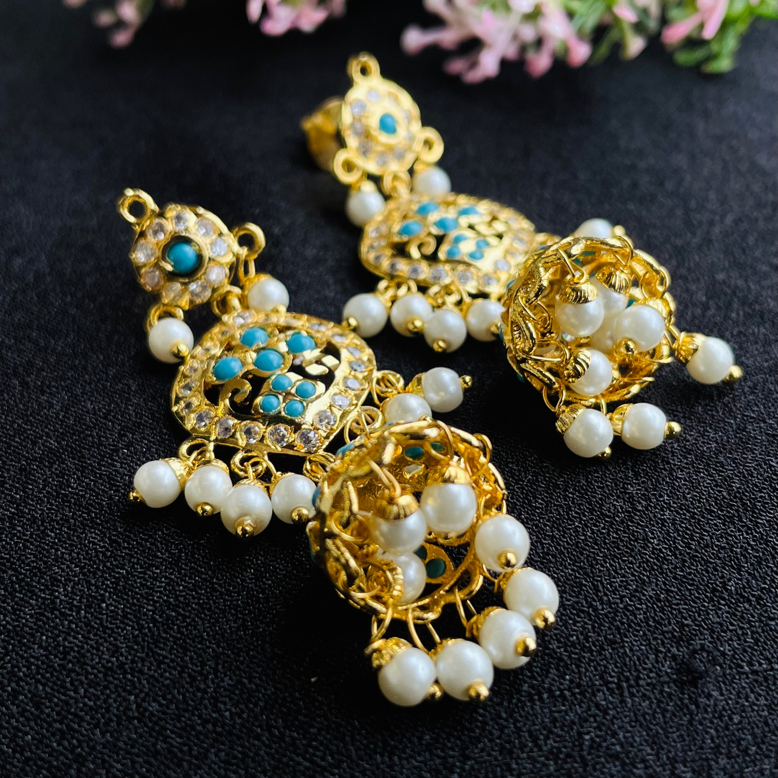 Nayaab Aarohi Jhumki